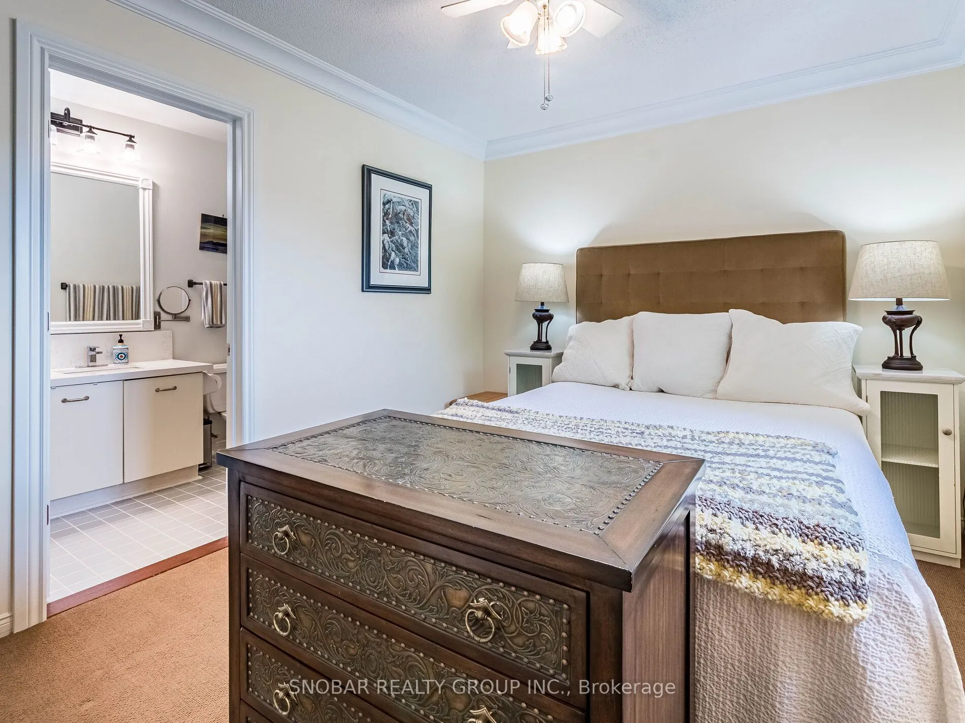 1100 Queen Street W, #2