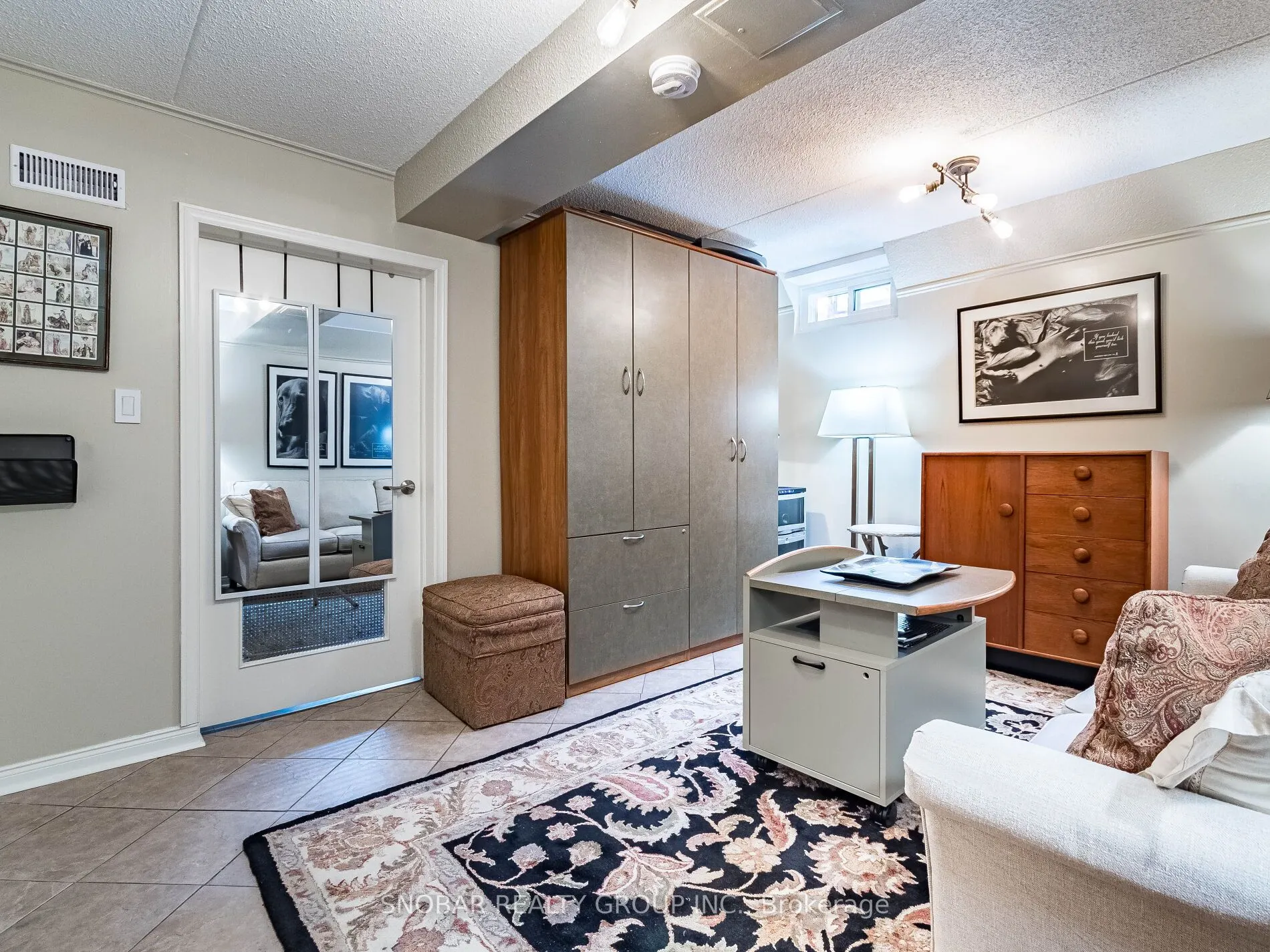1100 Queen Street W, #2