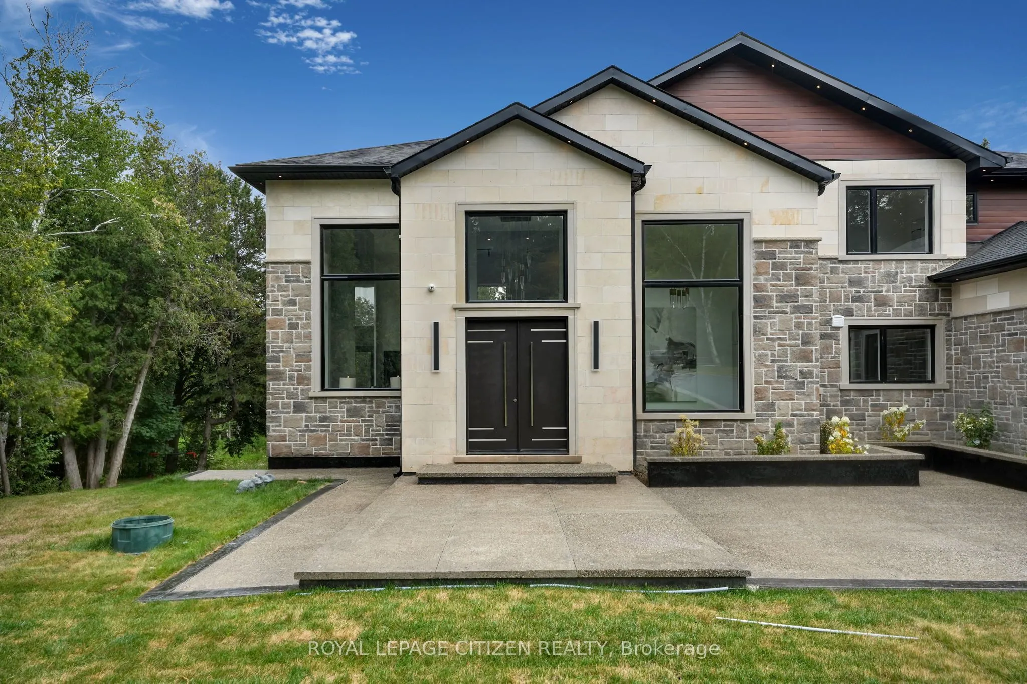 14 Cedar Drive