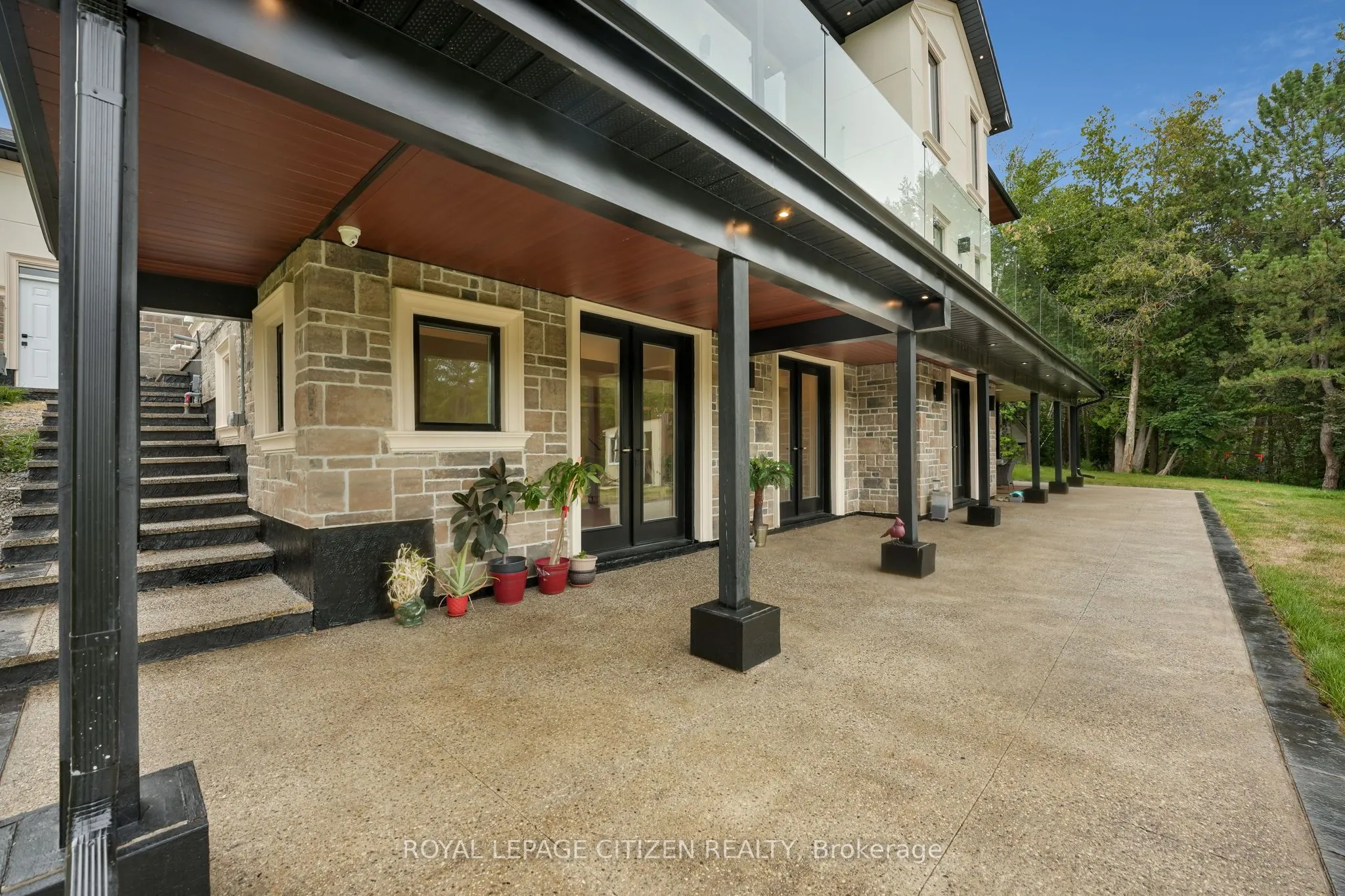 14 Cedar Drive