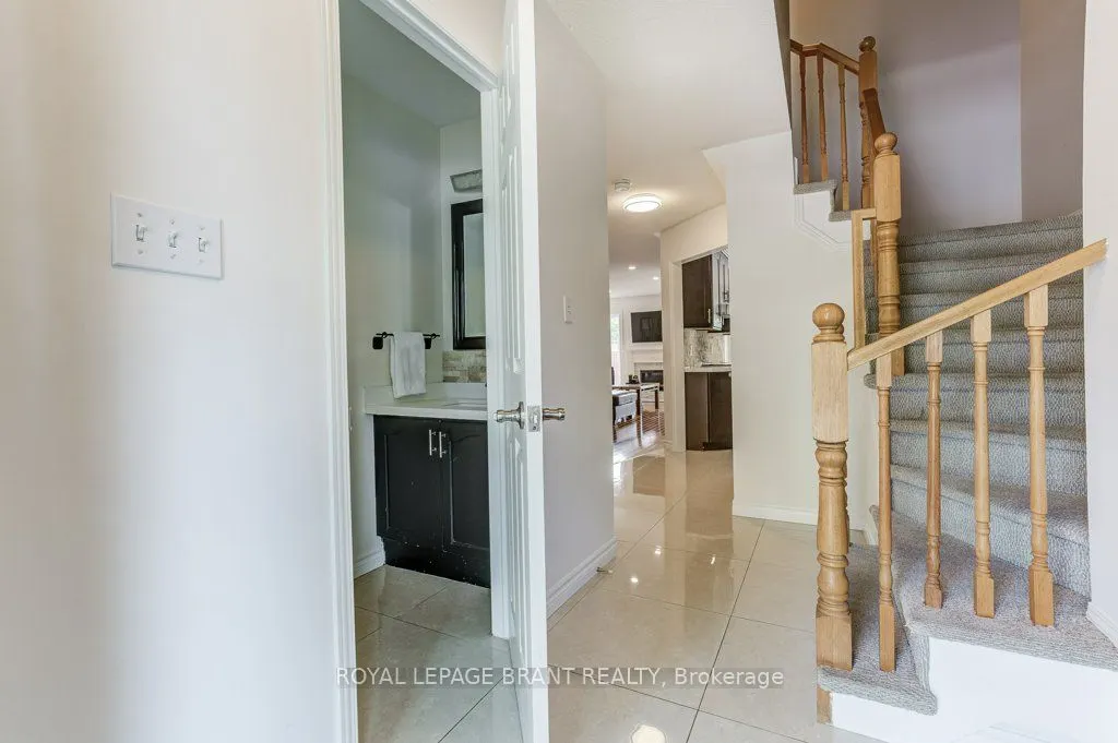 4102 Foxwood Drive