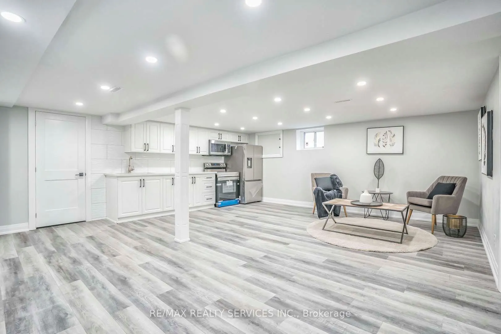 28 Prince Charles Drive