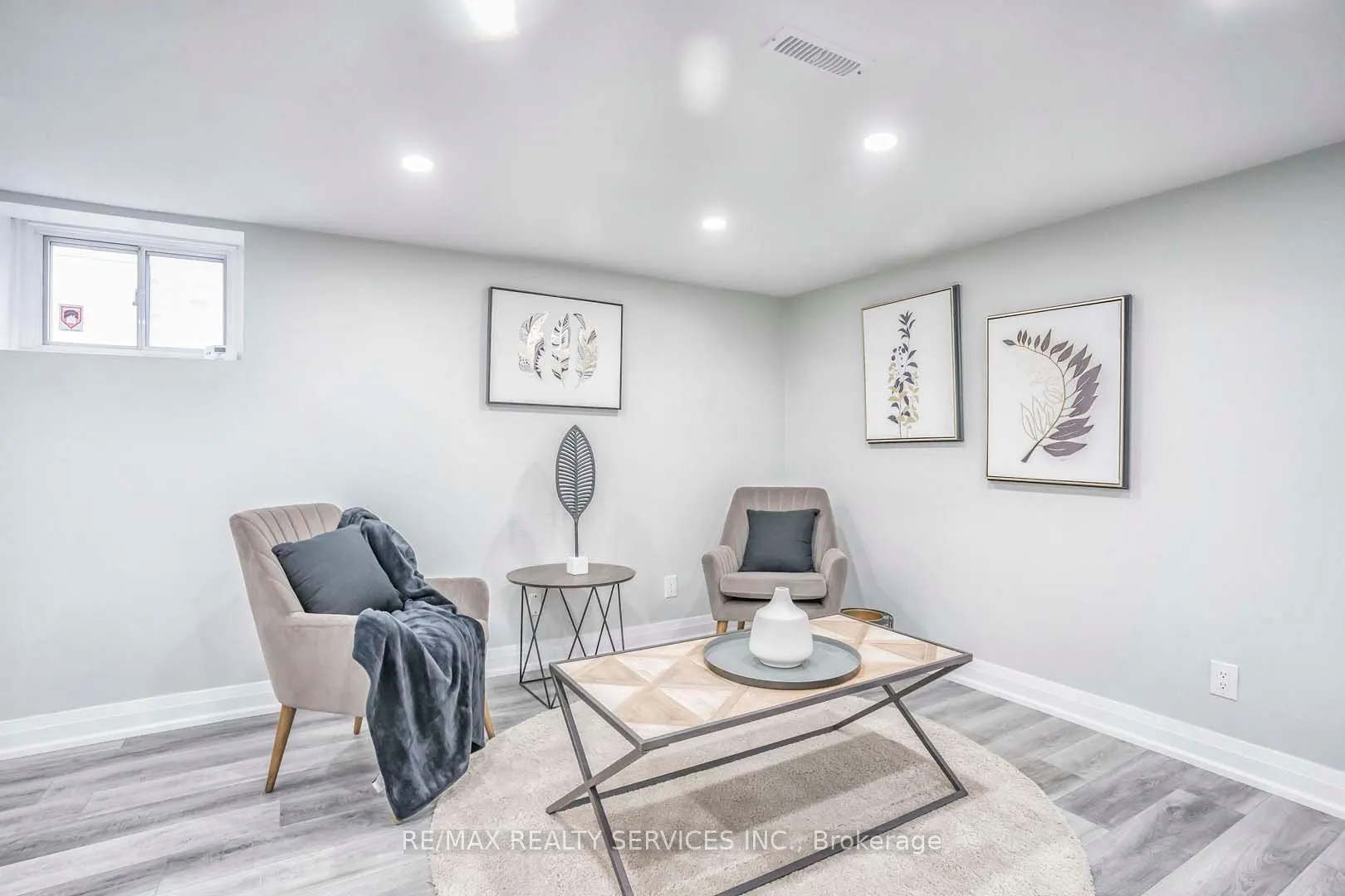 28 Prince Charles Drive