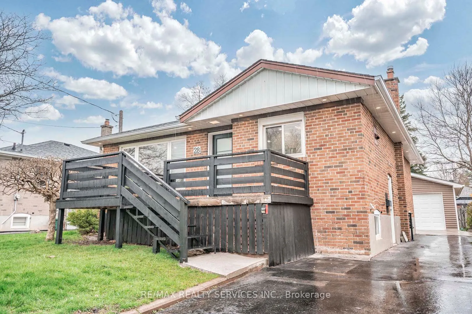 28 Prince Charles Drive