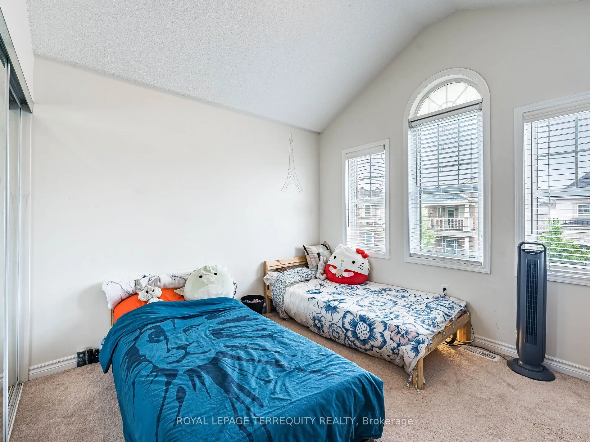 903 Penson Crescent