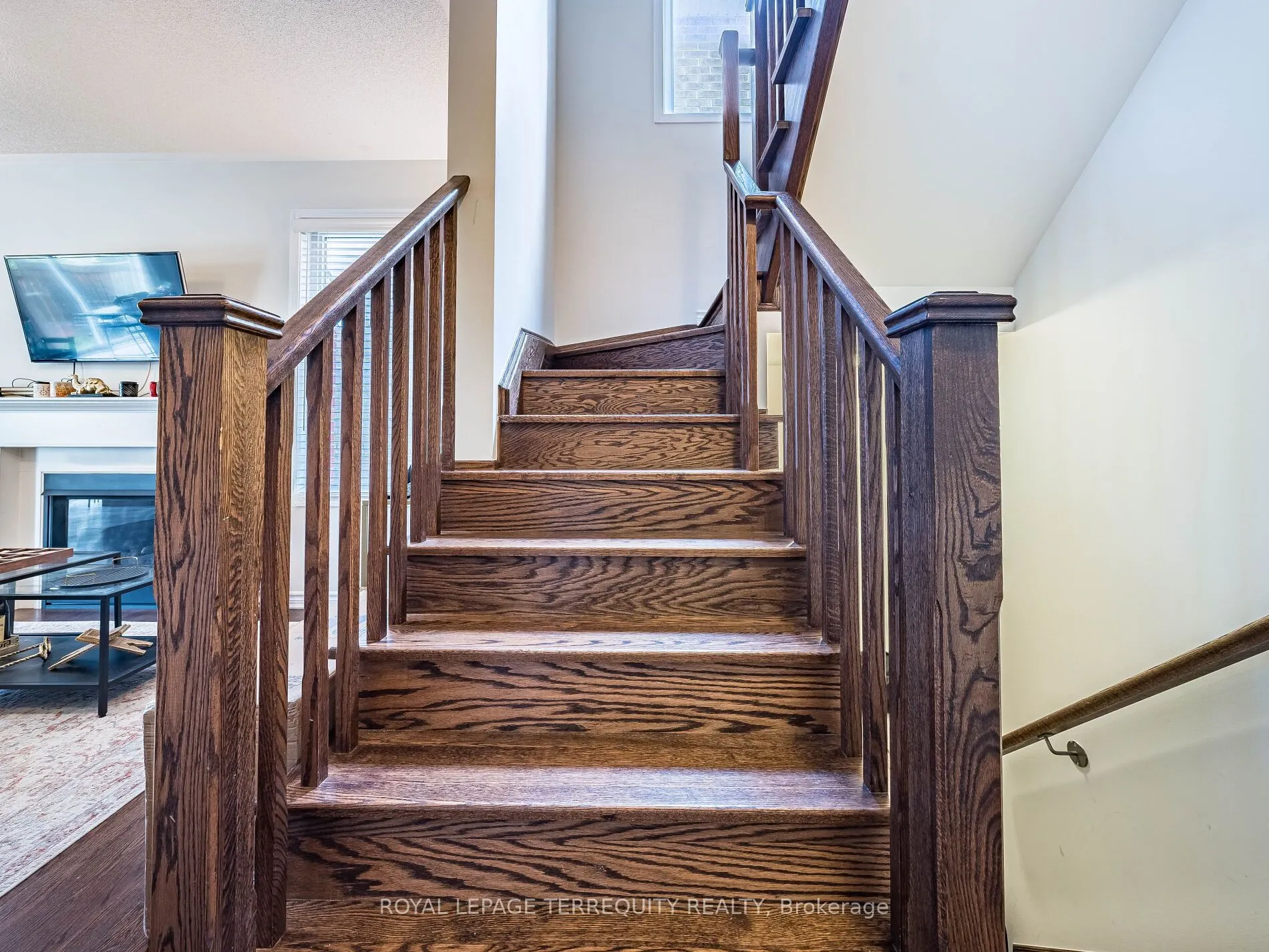 903 Penson Crescent