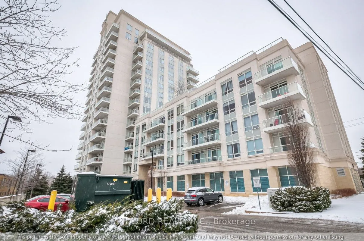 3865 Lake Shore Boulevard W, #707