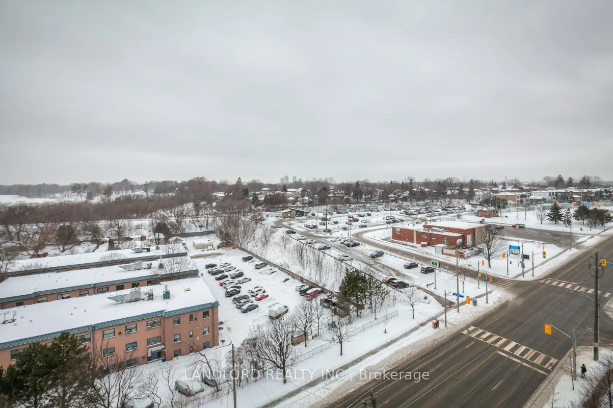 3865 Lake Shore Boulevard W, #707