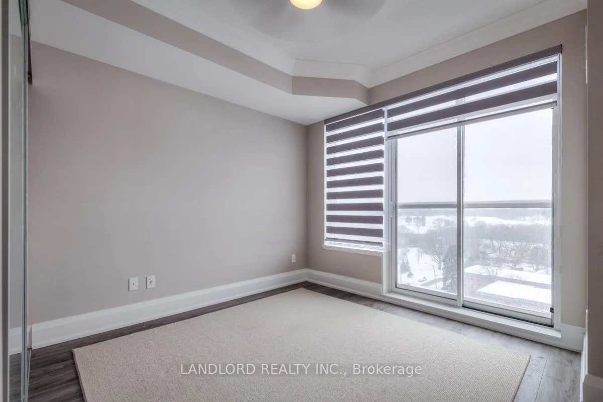 3865 Lake Shore Boulevard W, #707