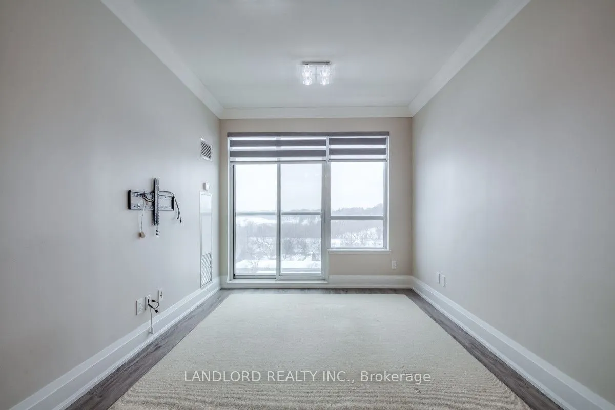 3865 Lake Shore Boulevard W, #707