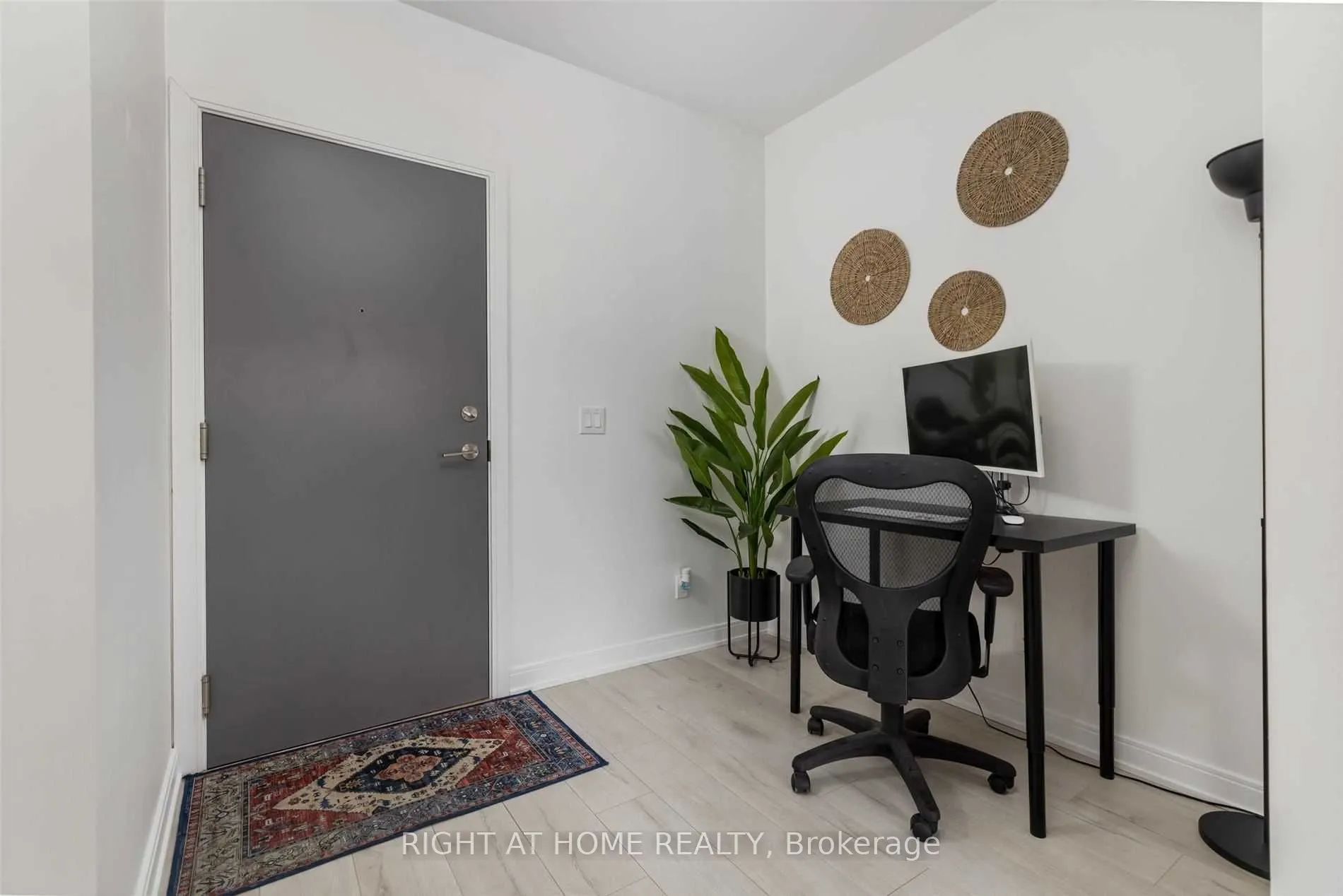 760 The Queensway, #410