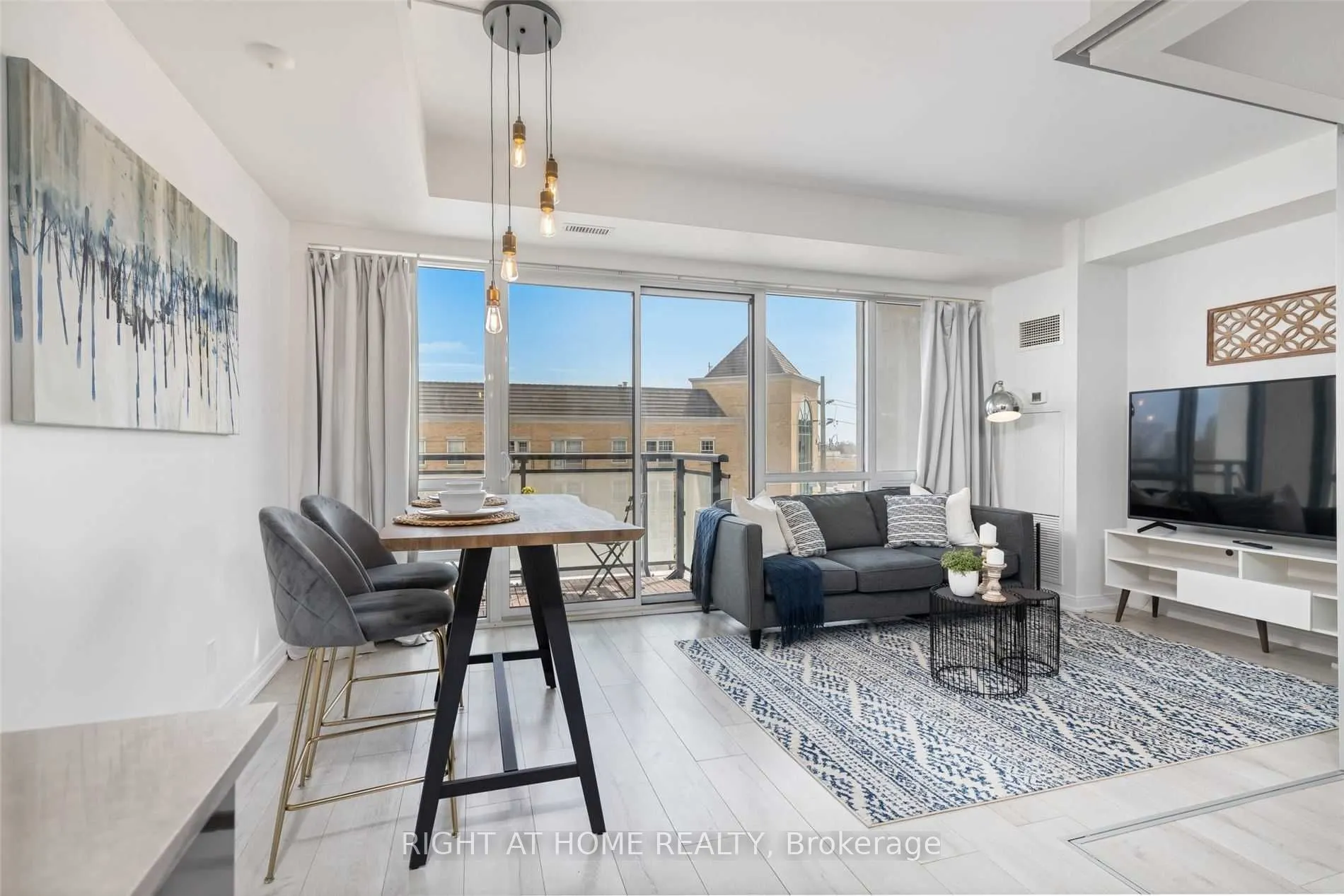 760 The Queensway, #410