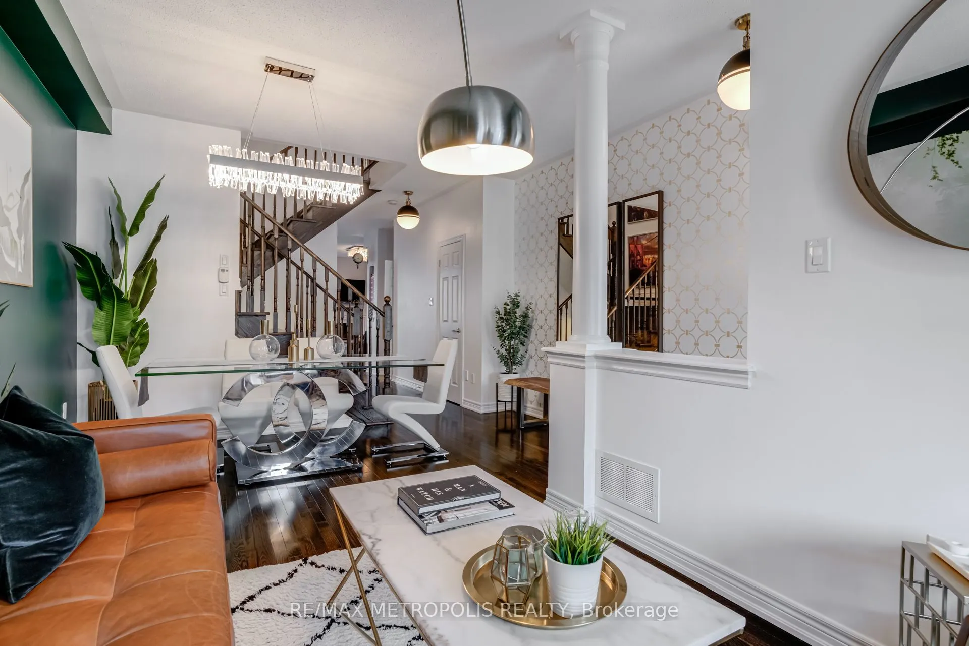 21 Sky Harbour Drive