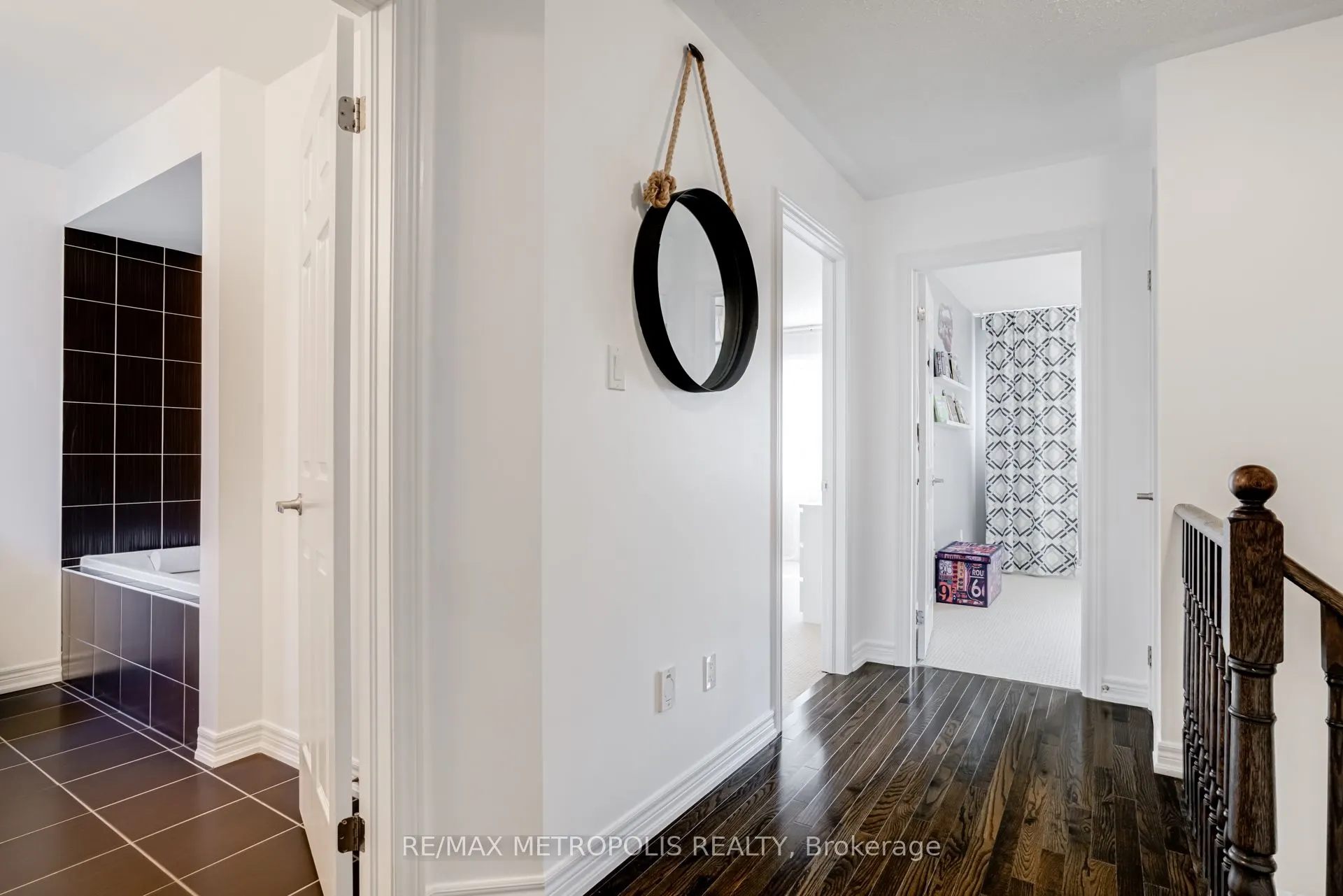 21 Sky Harbour Drive