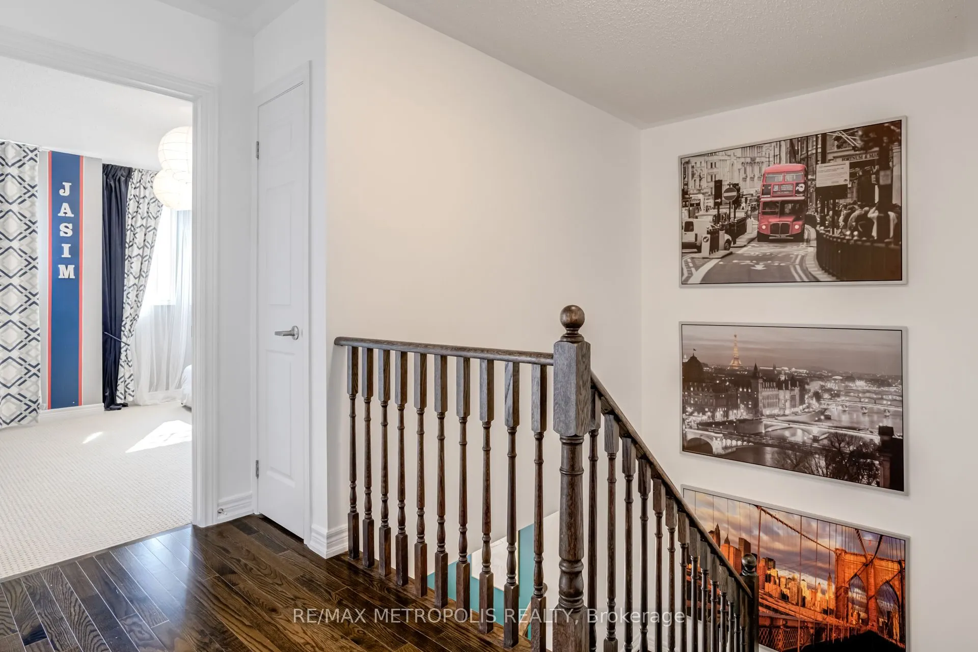 21 Sky Harbour Drive