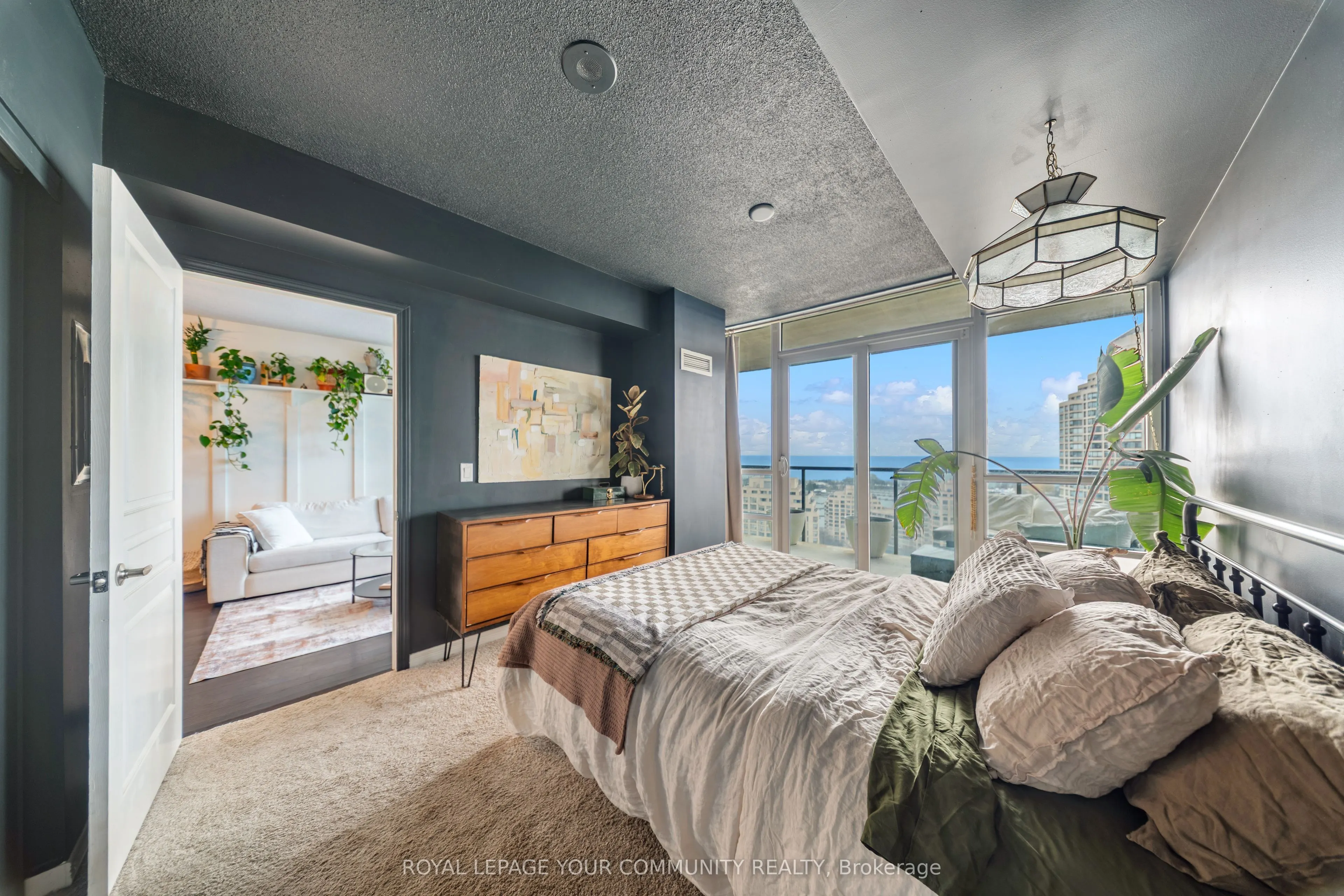 15 Legion Road, #2101