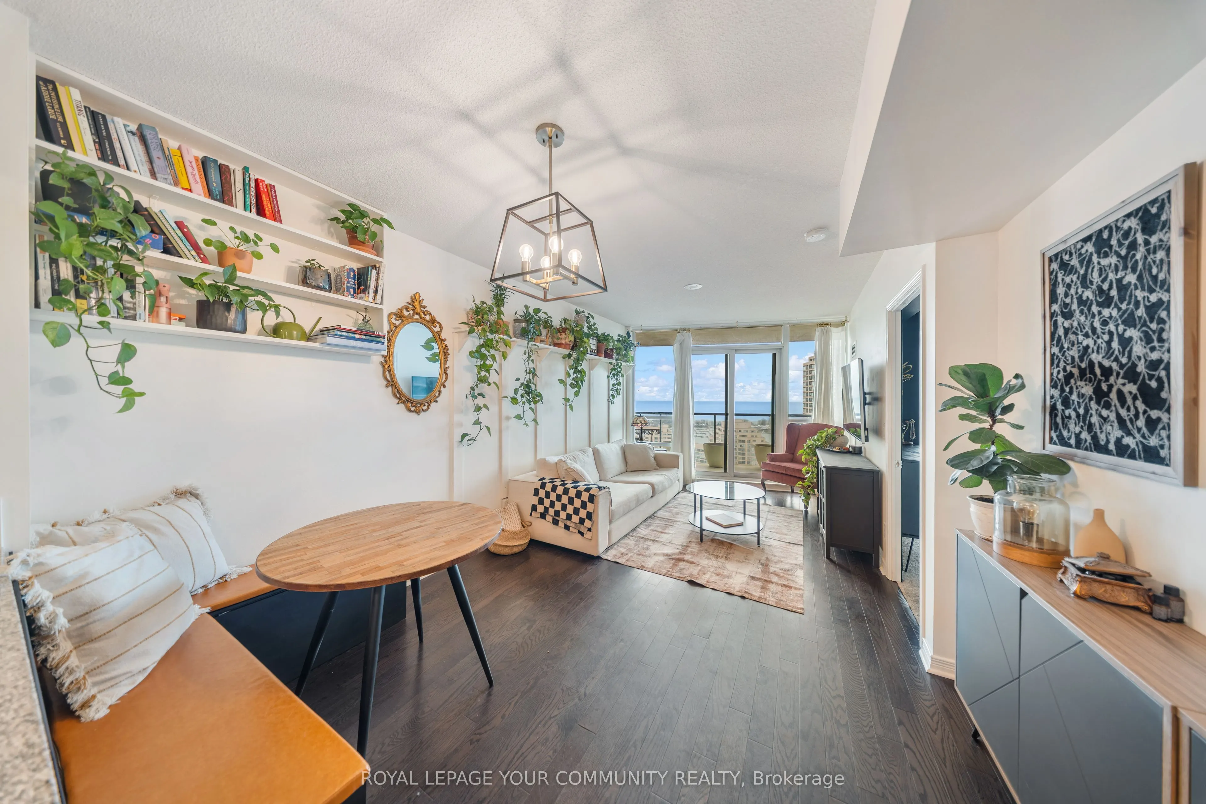 15 Legion Road, #2101