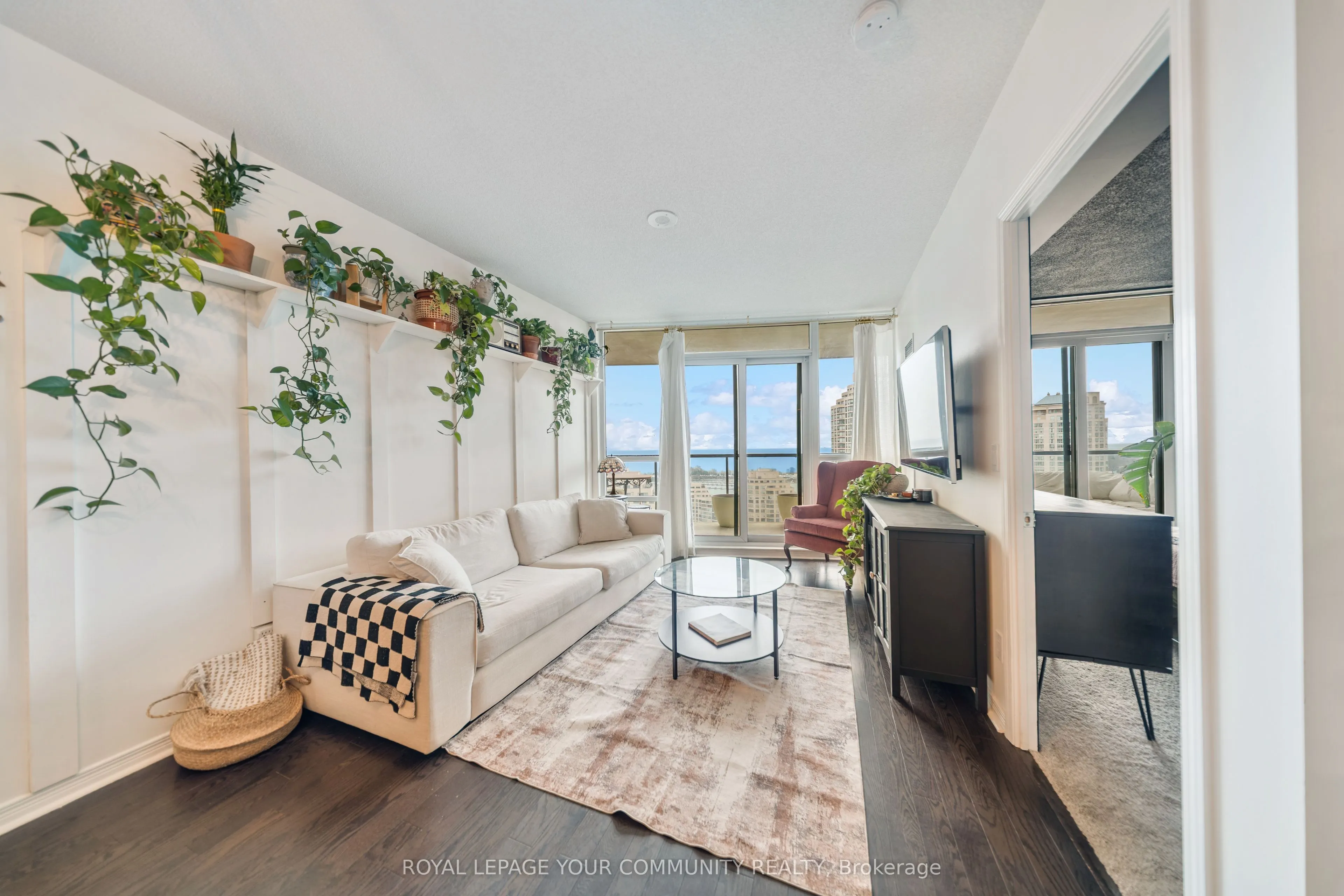 15 Legion Road, #2101