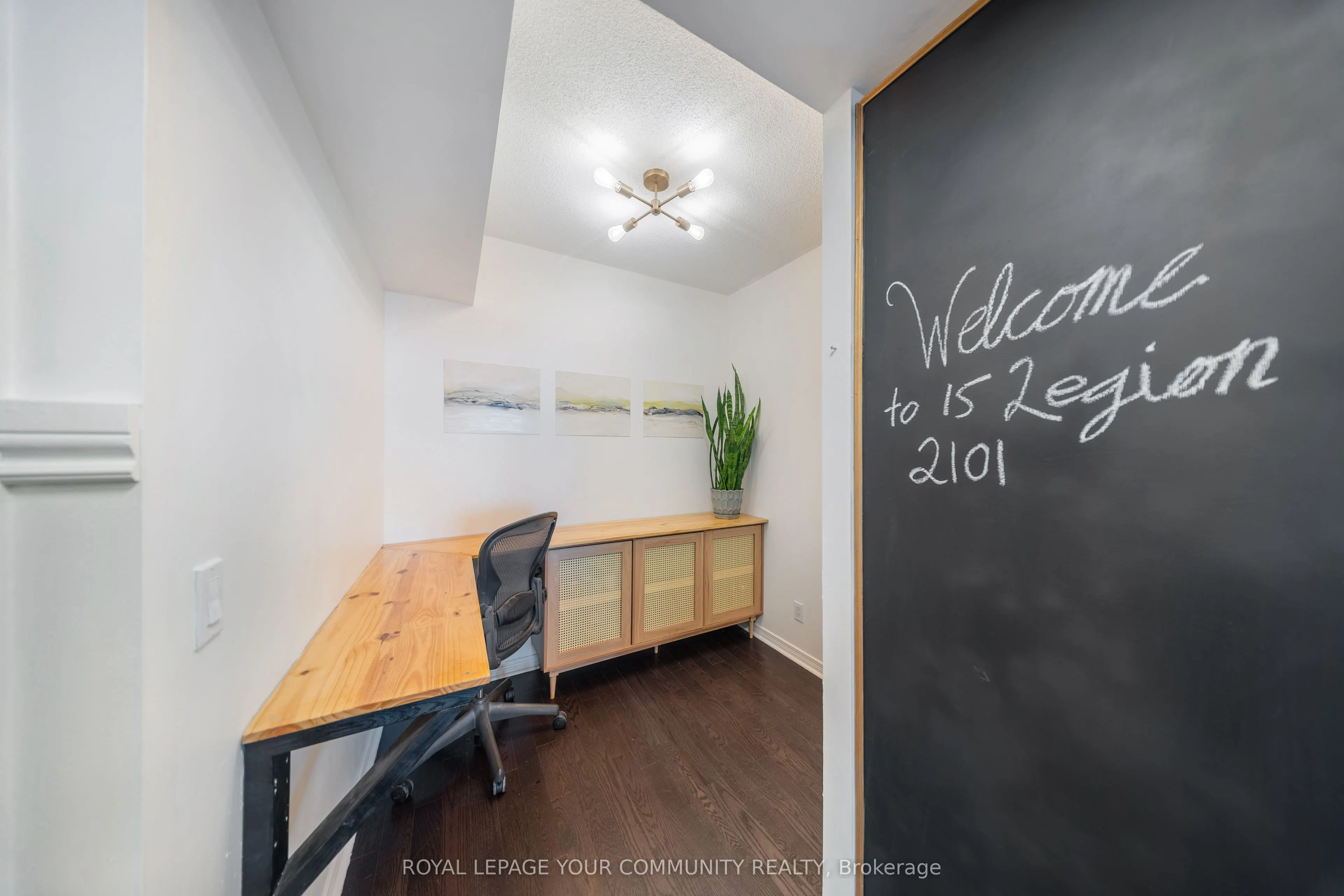 15 Legion Road, #2101