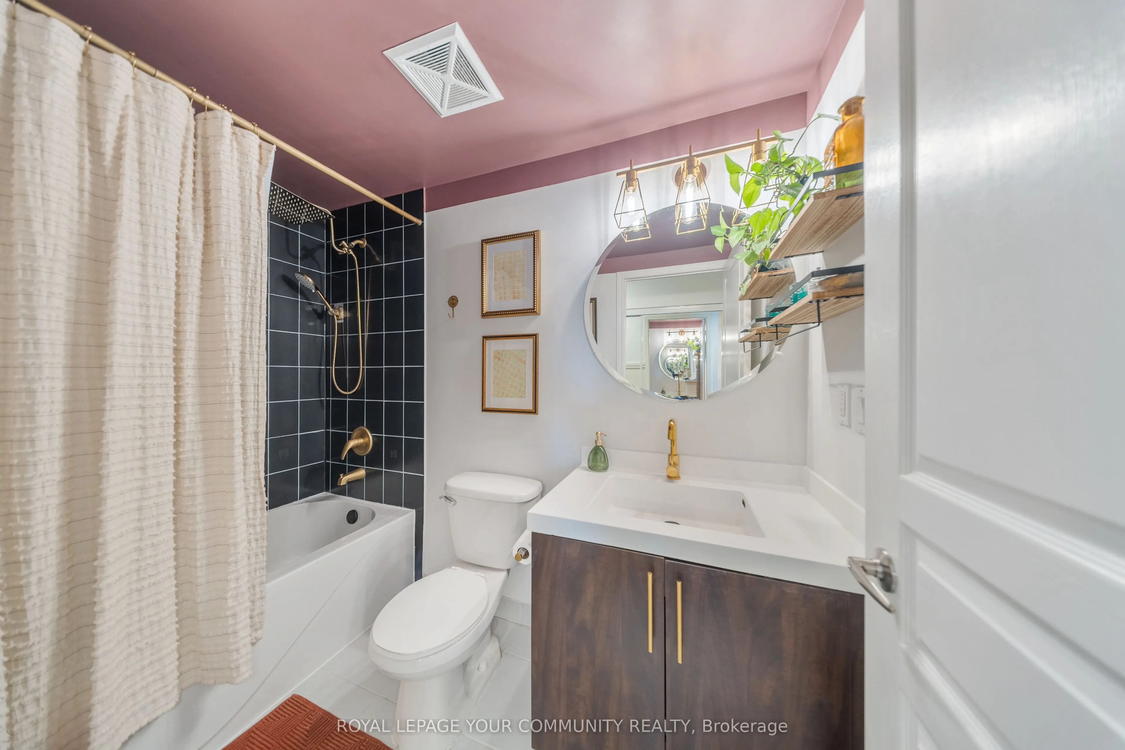 15 Legion Road, #2101