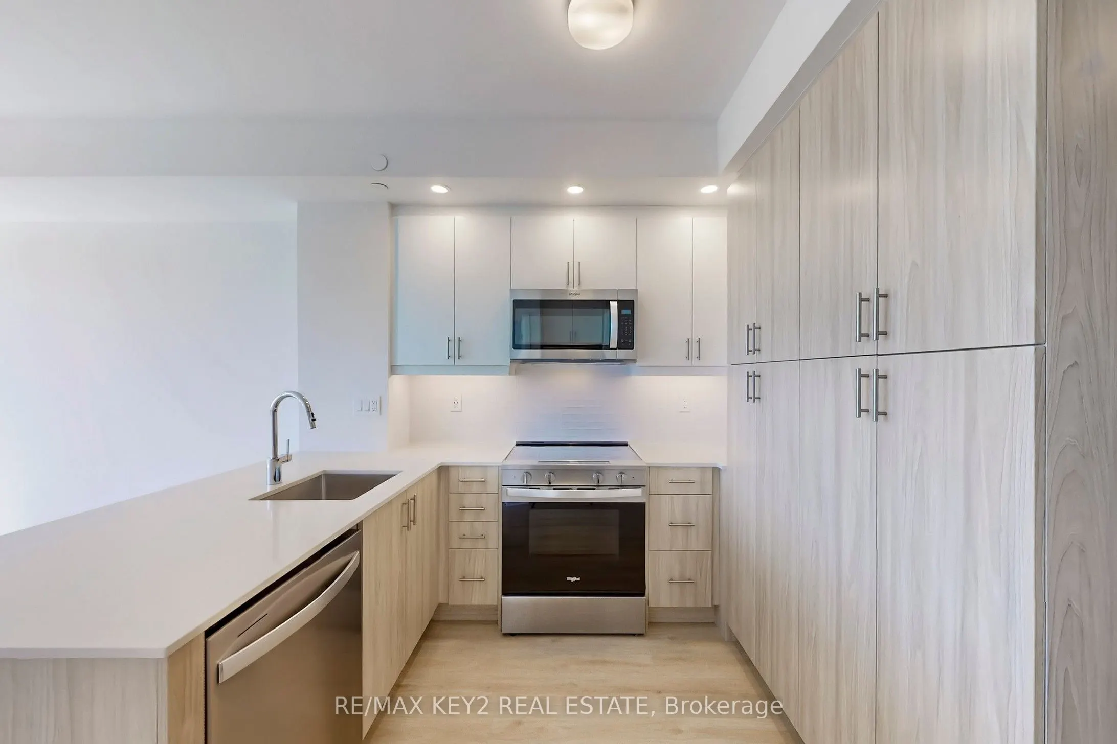 3240 William Coltson Avenue, #613