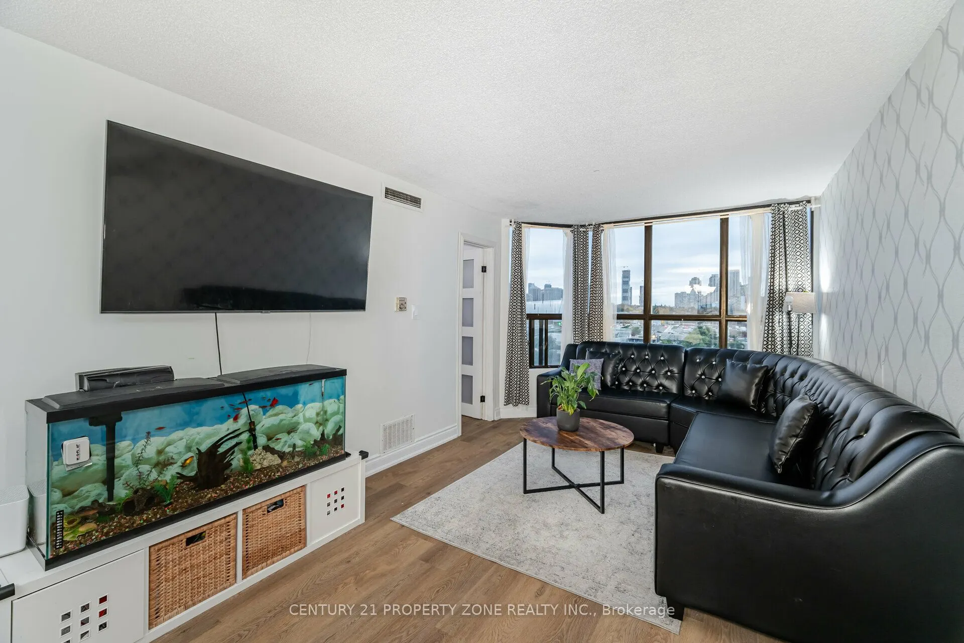 25 Agnes Street, #1102