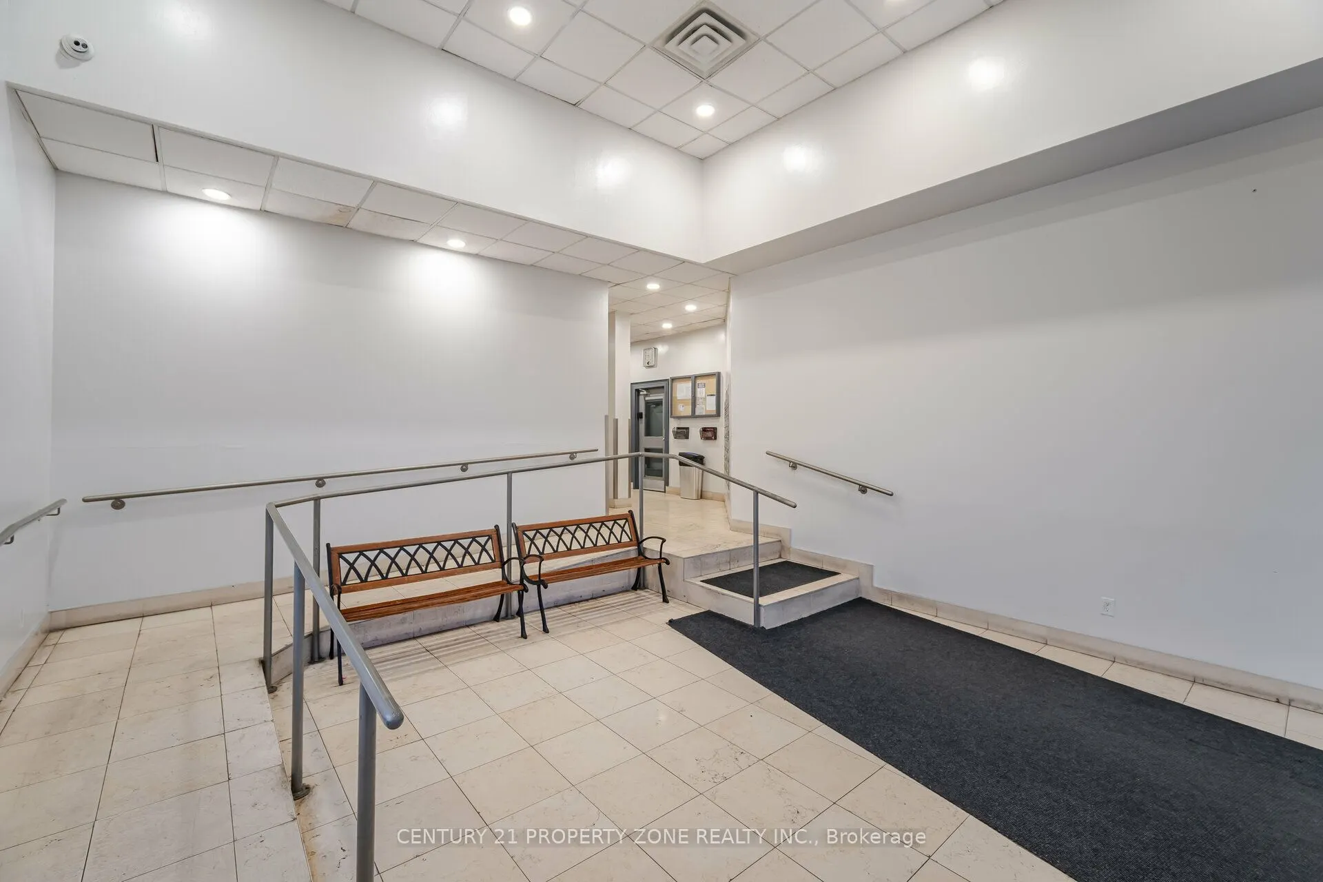 25 Agnes Street, #1102
