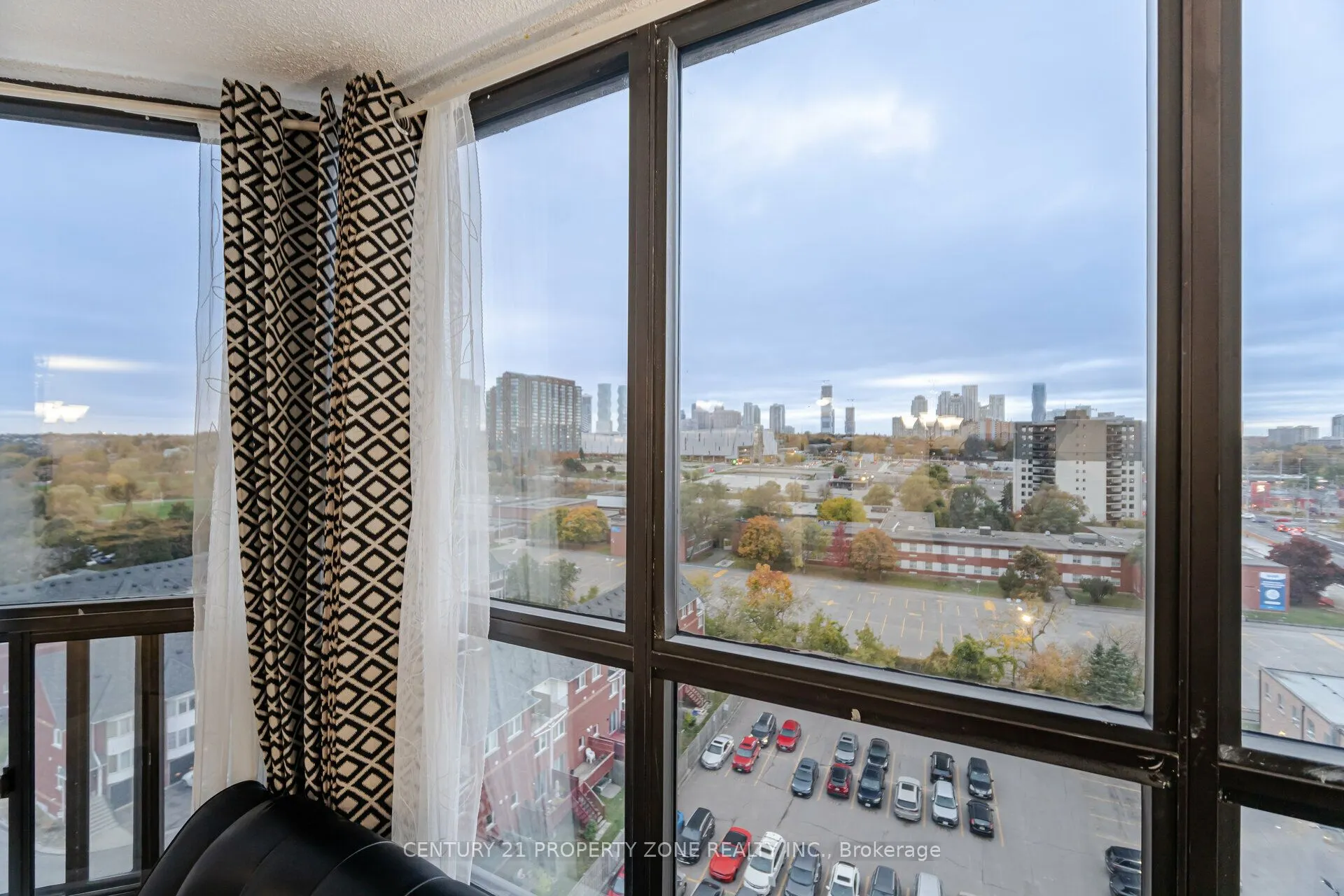 25 Agnes Street, #1102