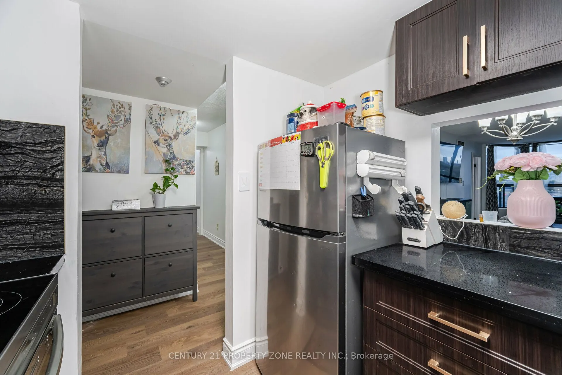 25 Agnes Street, #1102