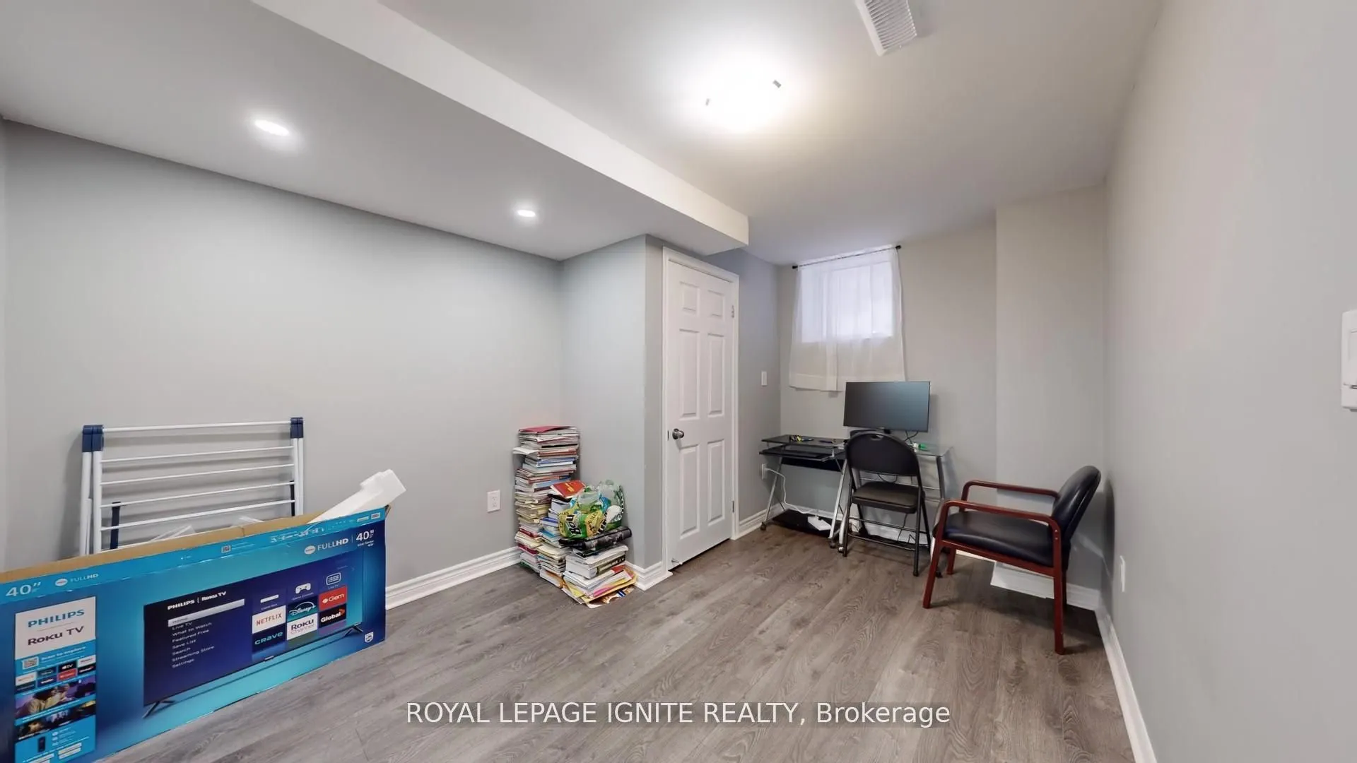 546 Kennedy Circle W