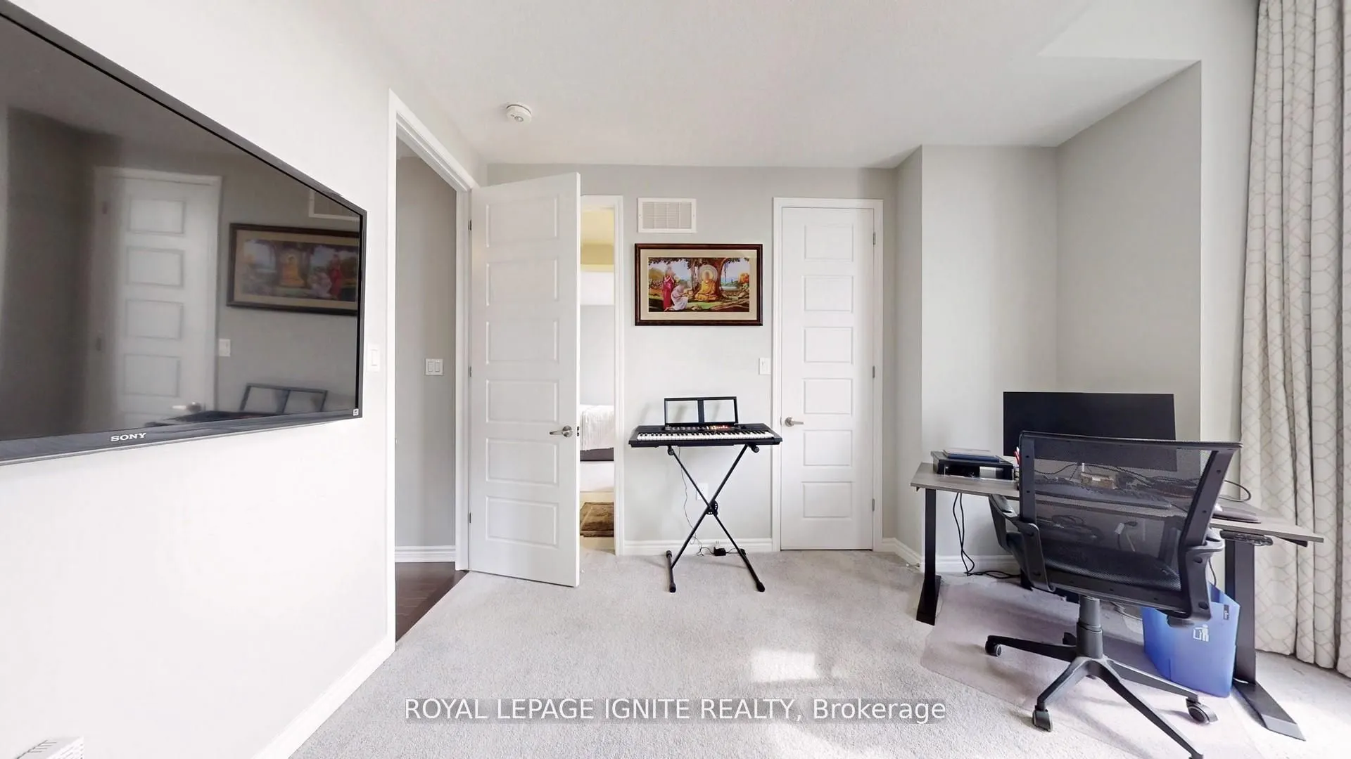 546 Kennedy Circle W