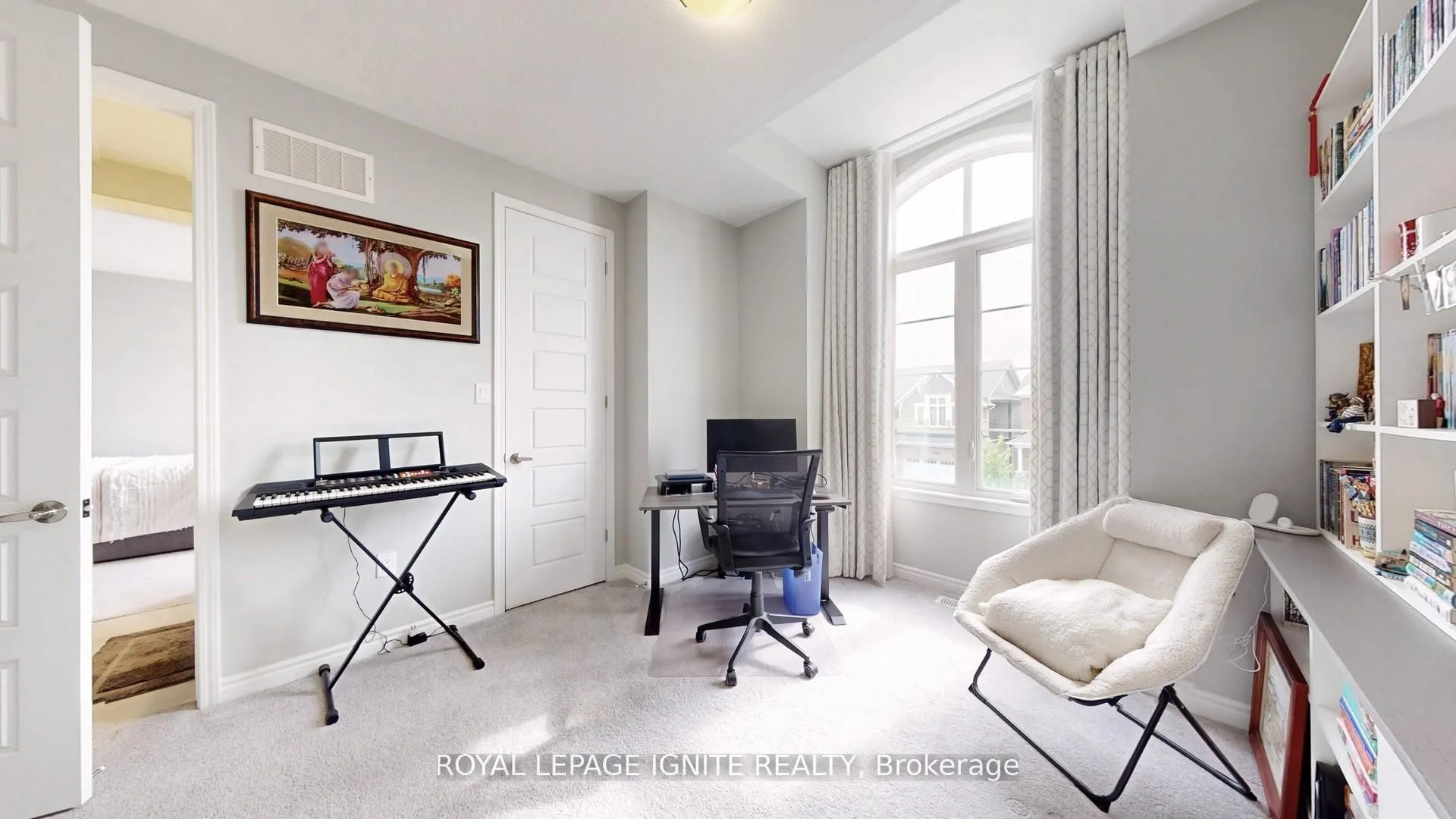546 Kennedy Circle W