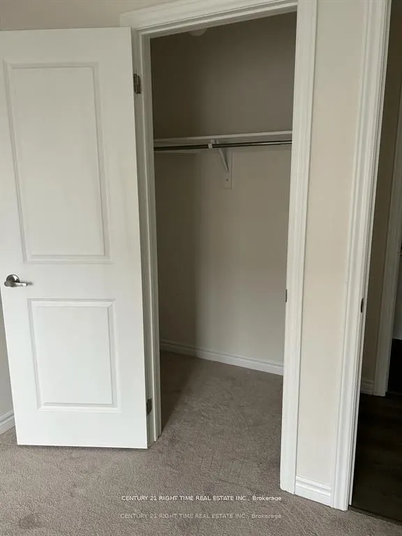 10 Halliford Place, #G 30 (310)