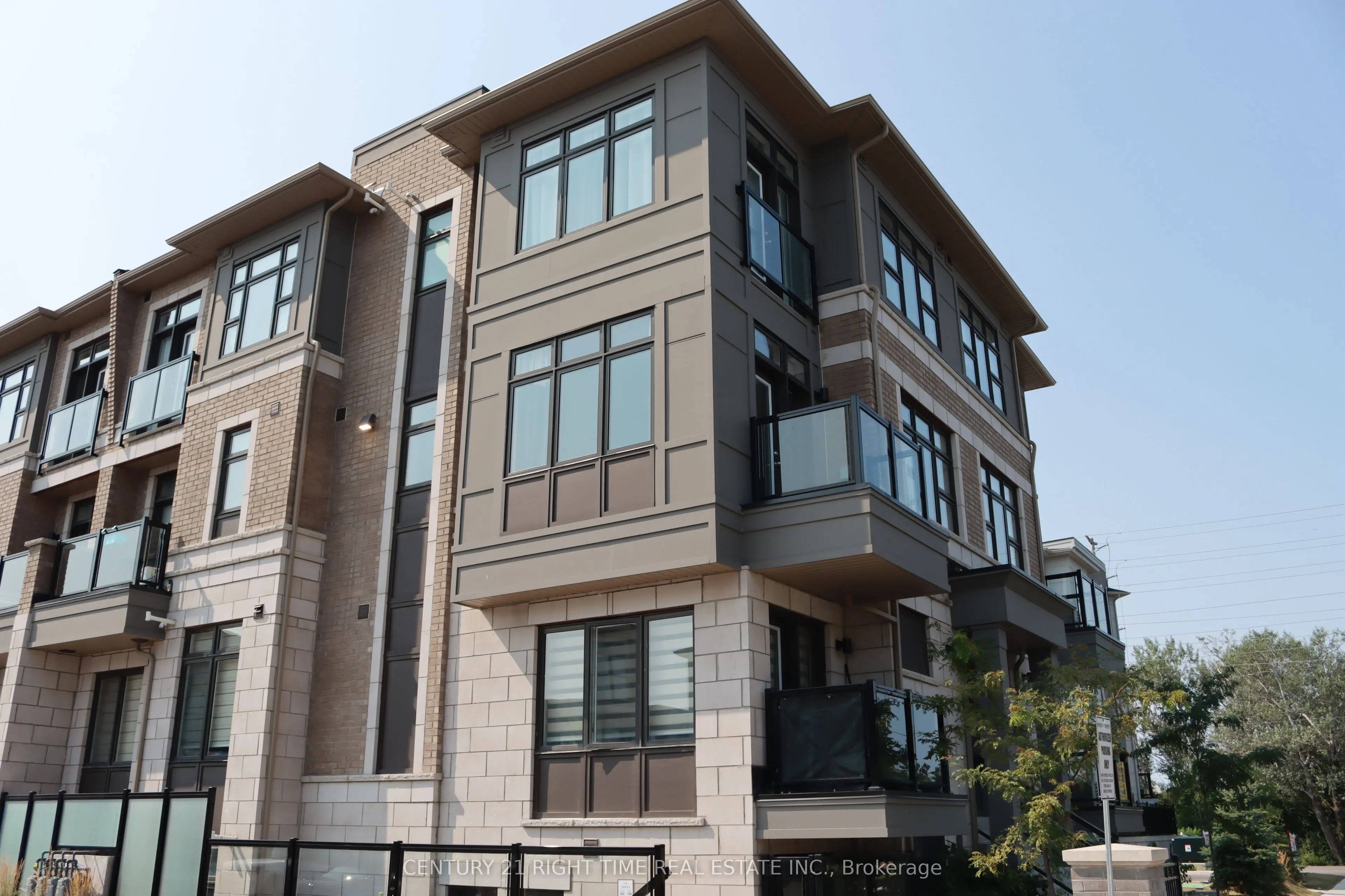 10 Halliford Place, #G 30 (310)