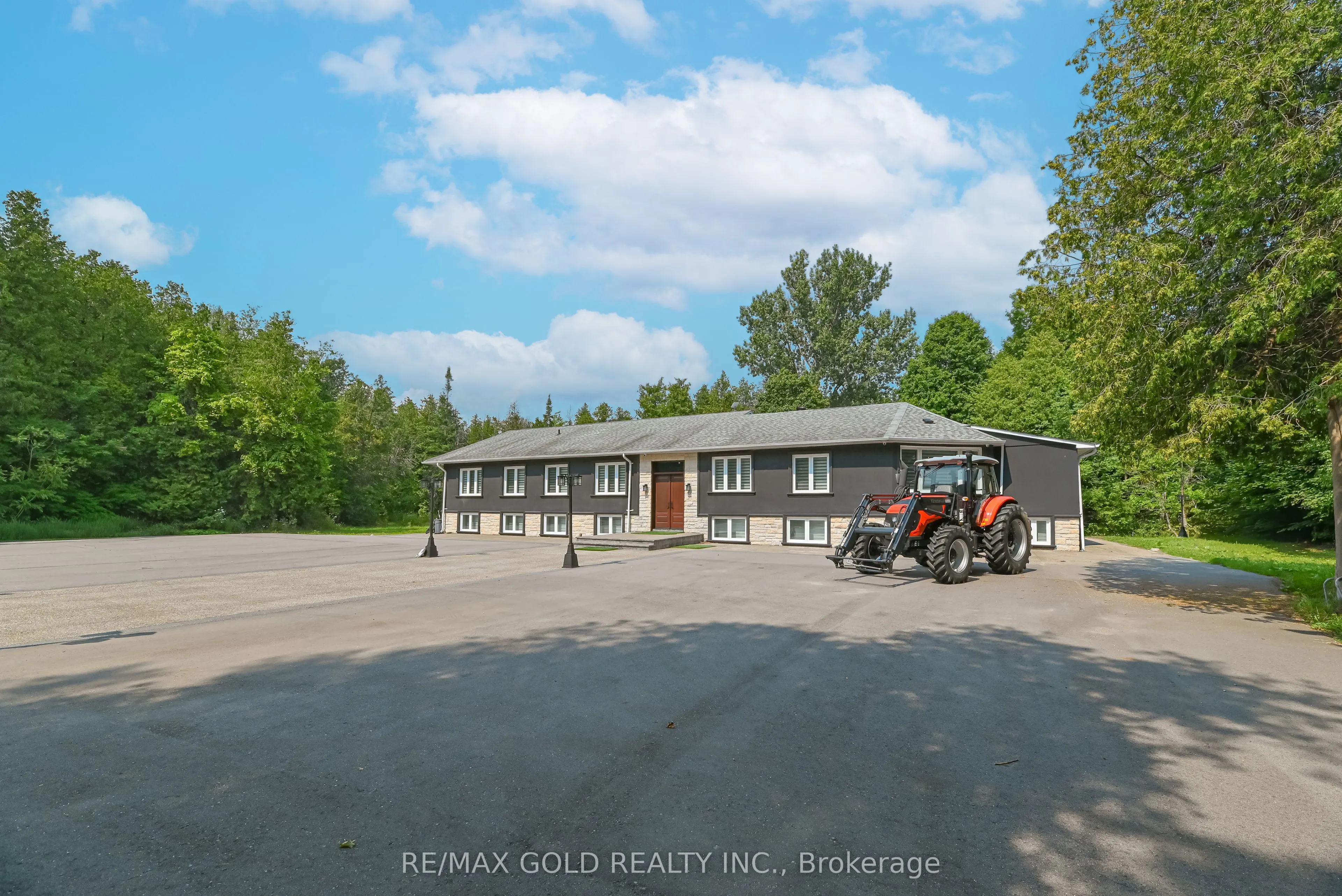 12373 Highway 7