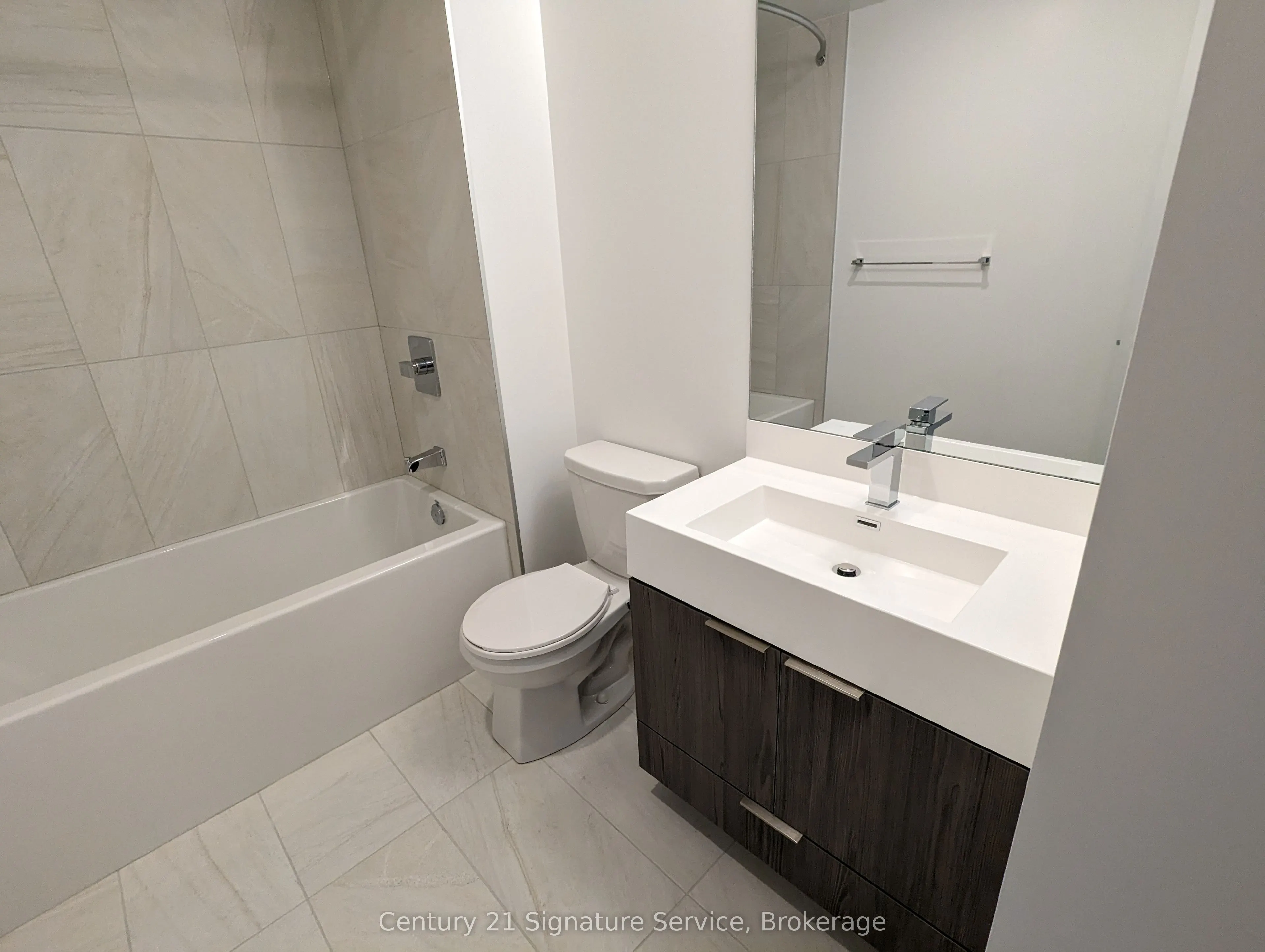 30 Samuel Wood Way, #2206
