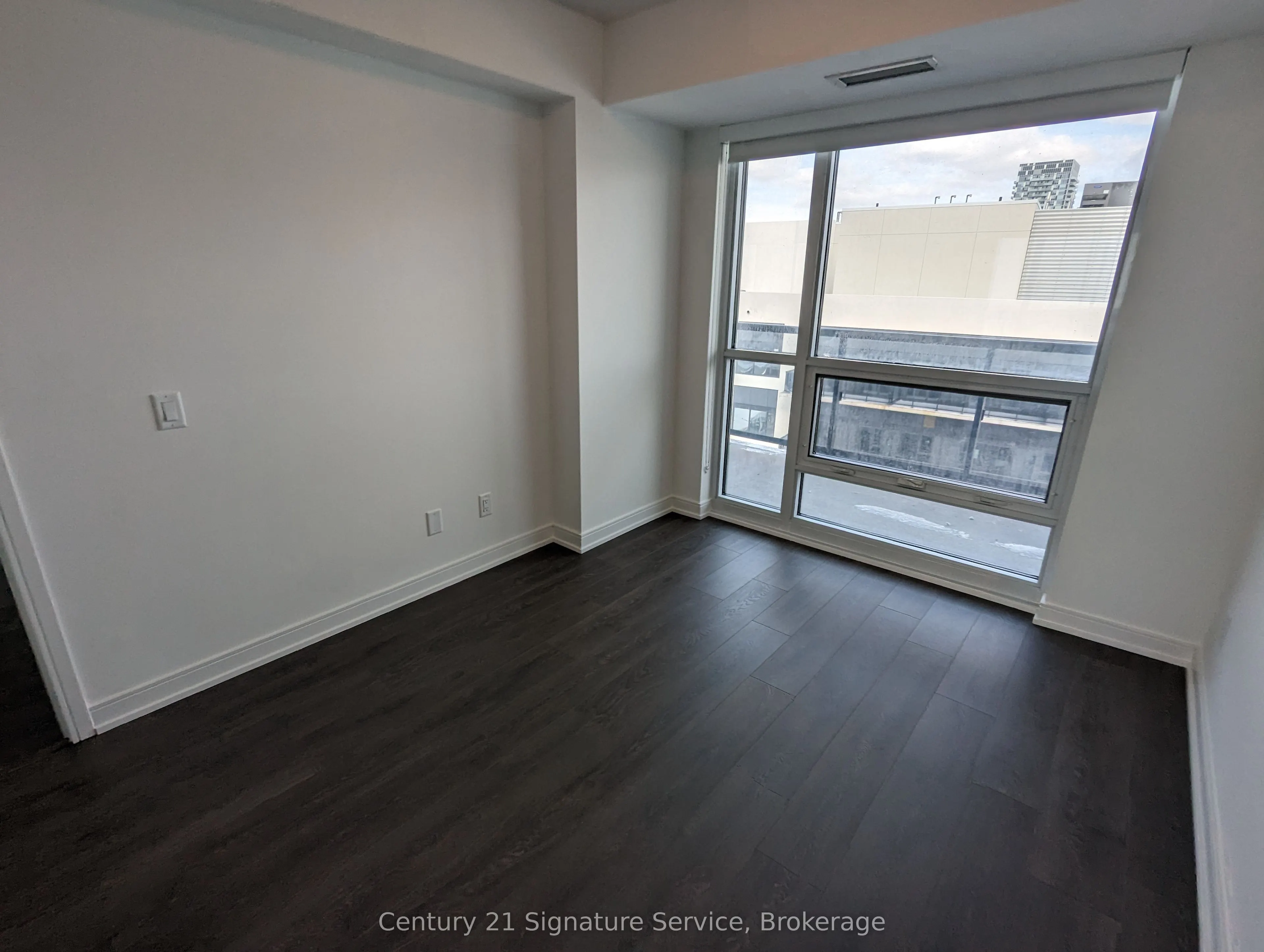 30 Samuel Wood Way, #2206
