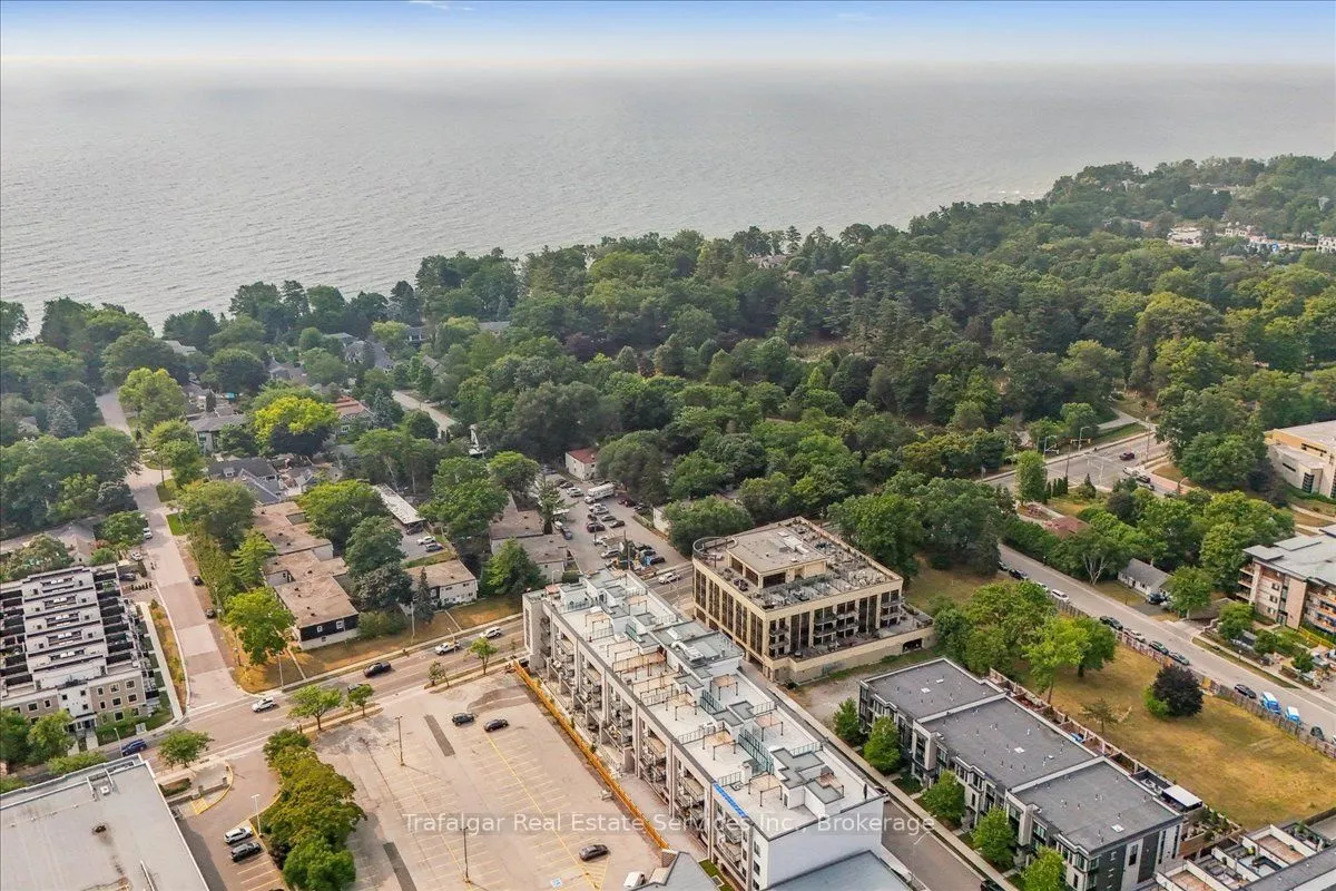 123 Maurice Drive, #316