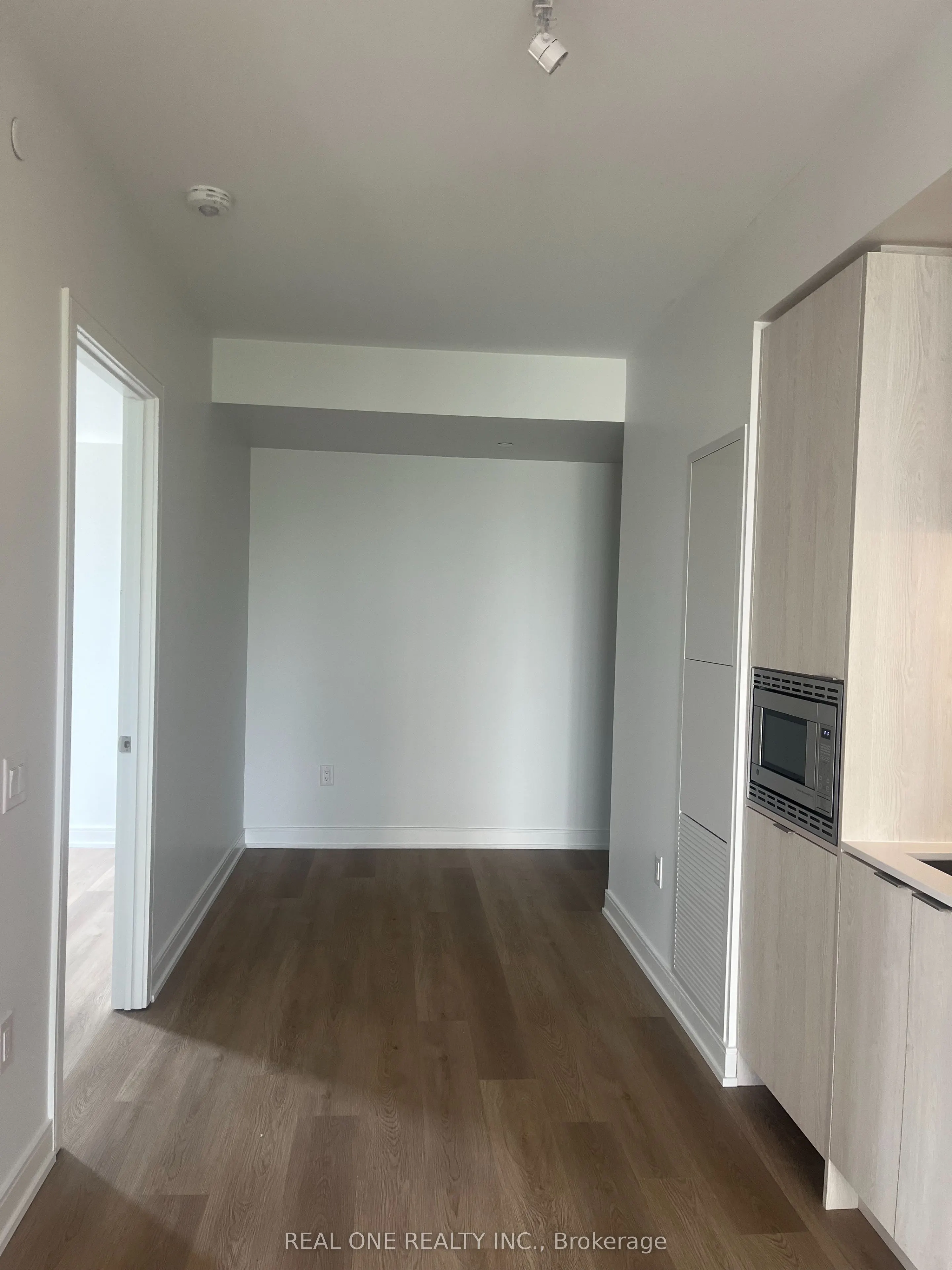 3009 Novar Road, #525