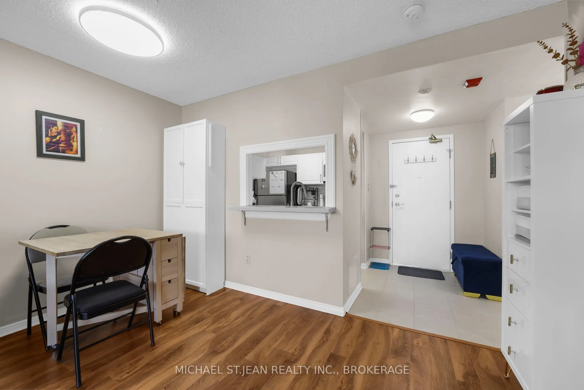 8351 McLaughlin Road S, #403