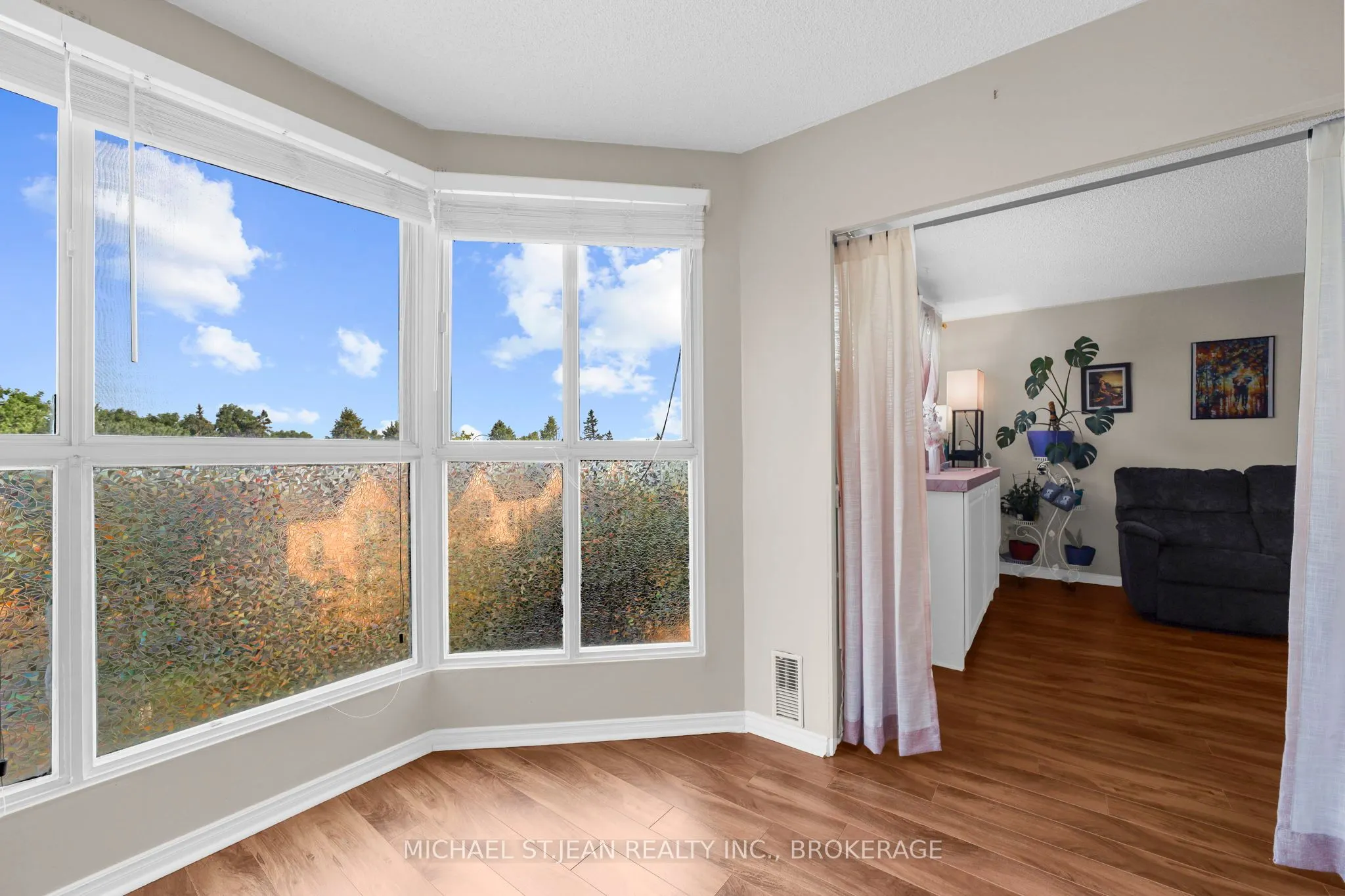 8351 McLaughlin Road S, #403