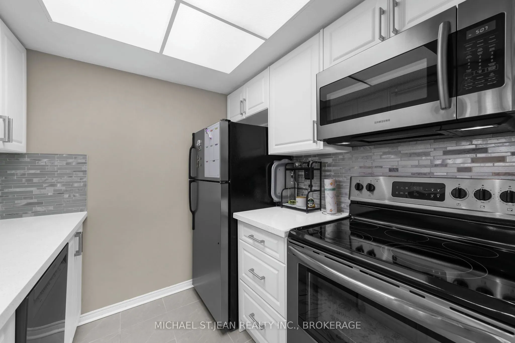 8351 McLaughlin Road S, #403