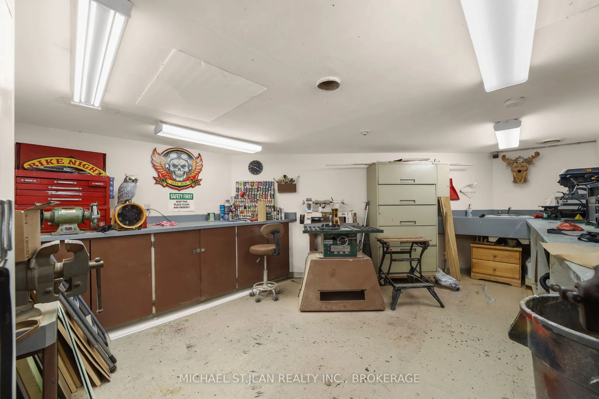 8351 McLaughlin Road S, #403