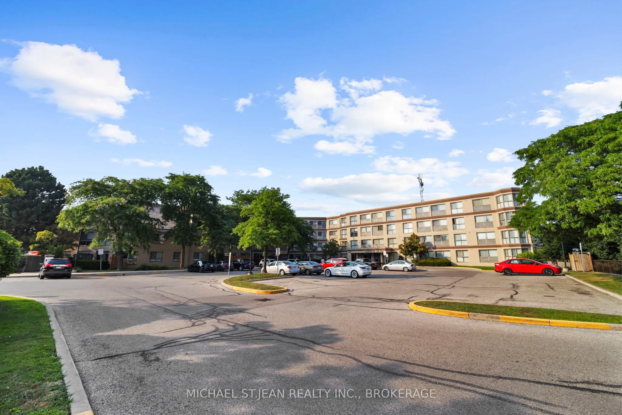 8351 McLaughlin Road S, #403