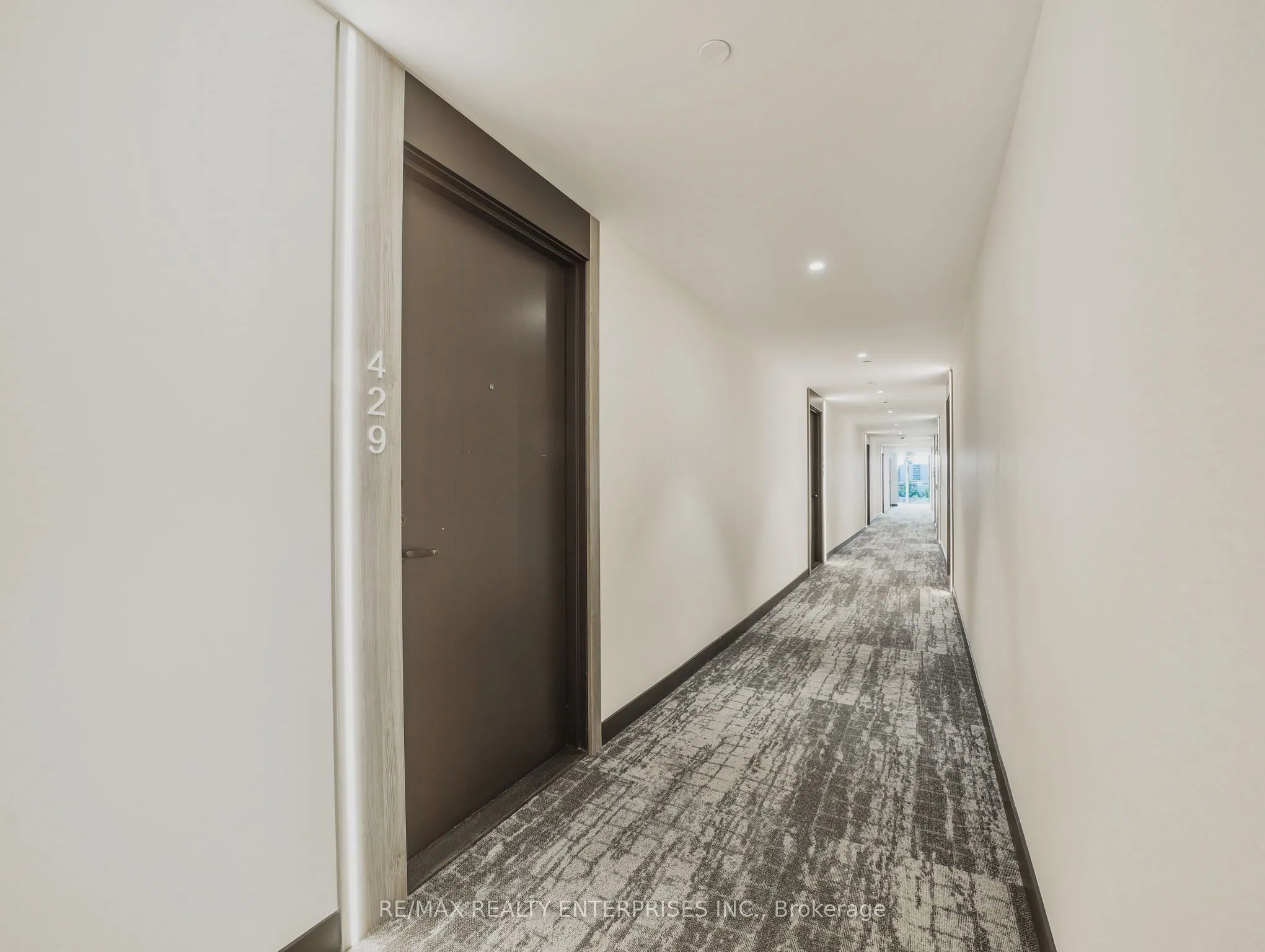 215 LAKESHORE Road W, #429