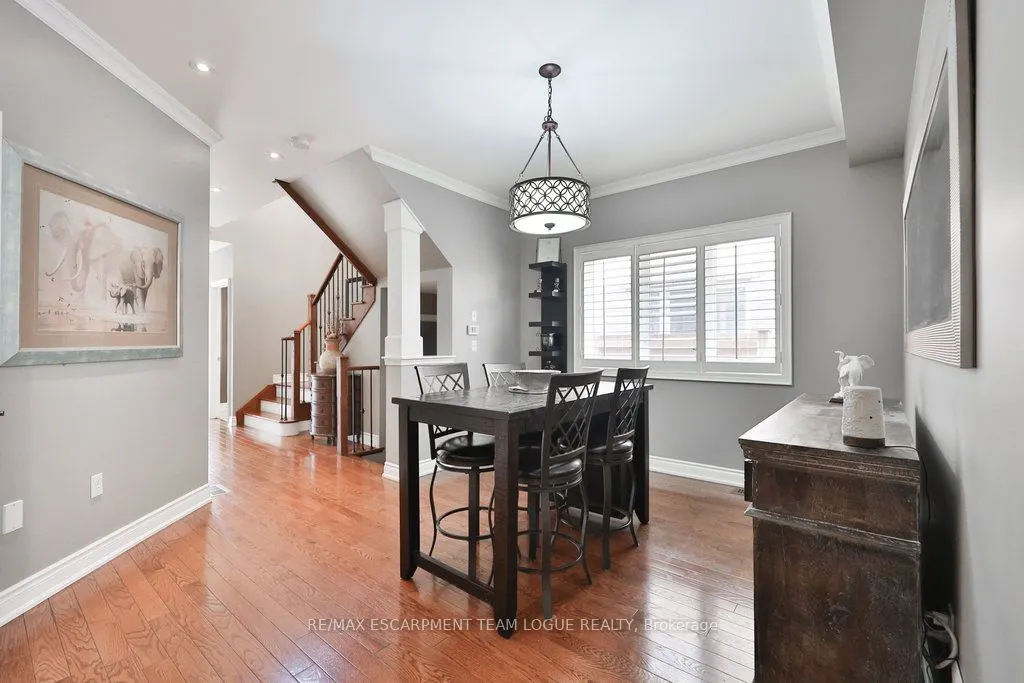 4272 VIVALDI Road