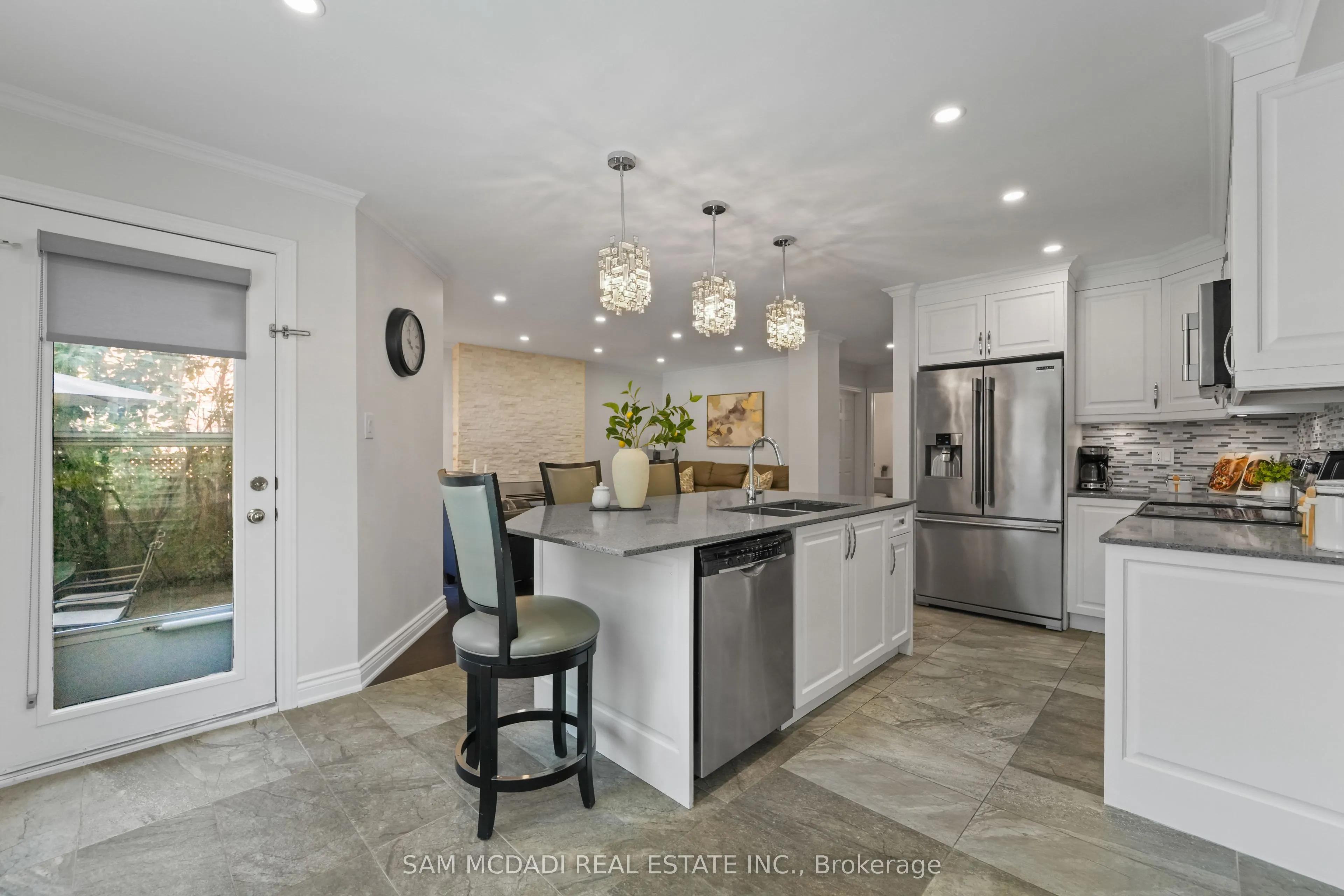 1139 Gable Drive