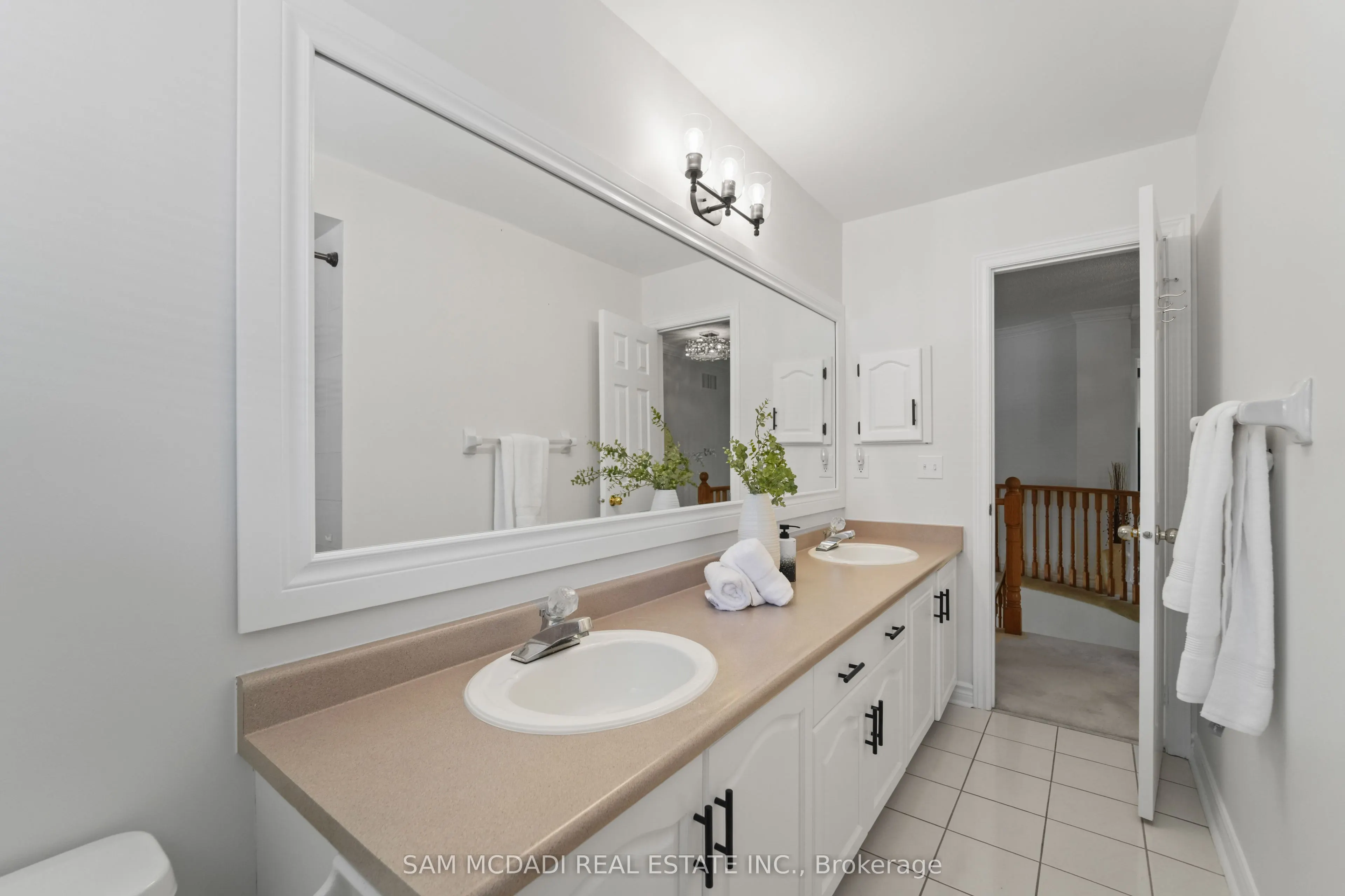 1139 Gable Drive