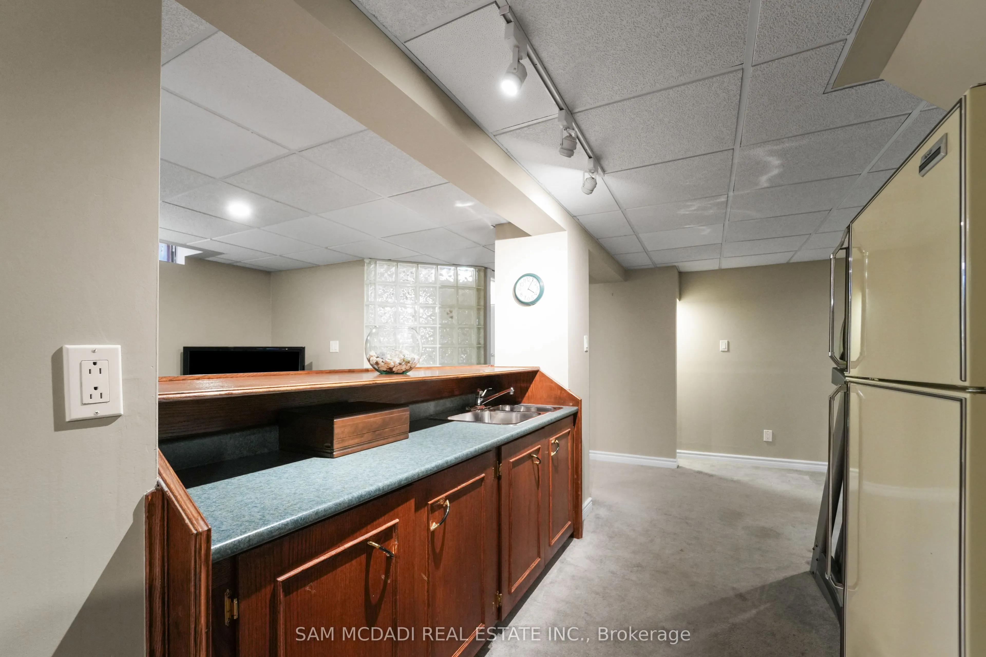 1139 Gable Drive