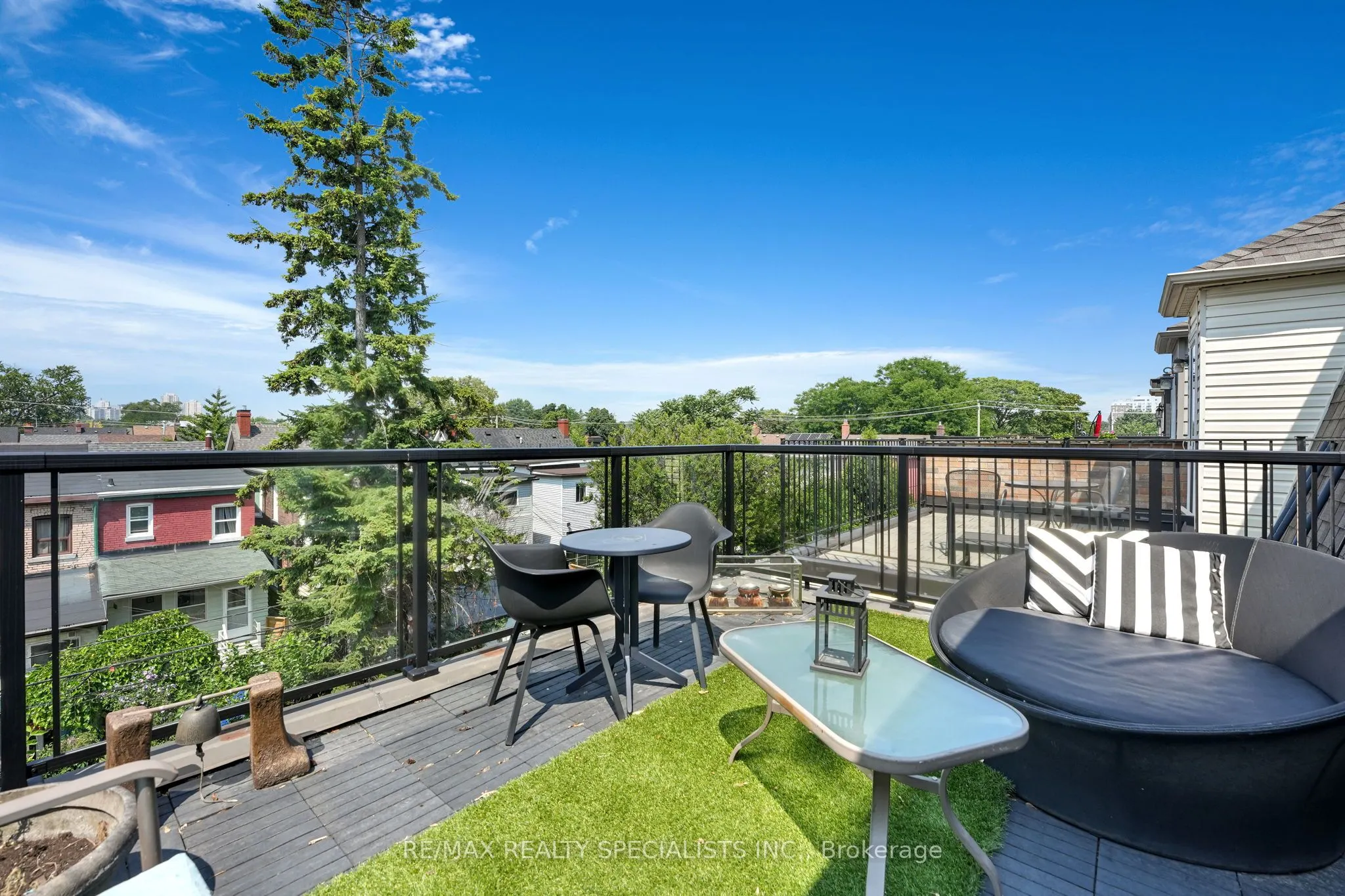134 Rankin Crescent